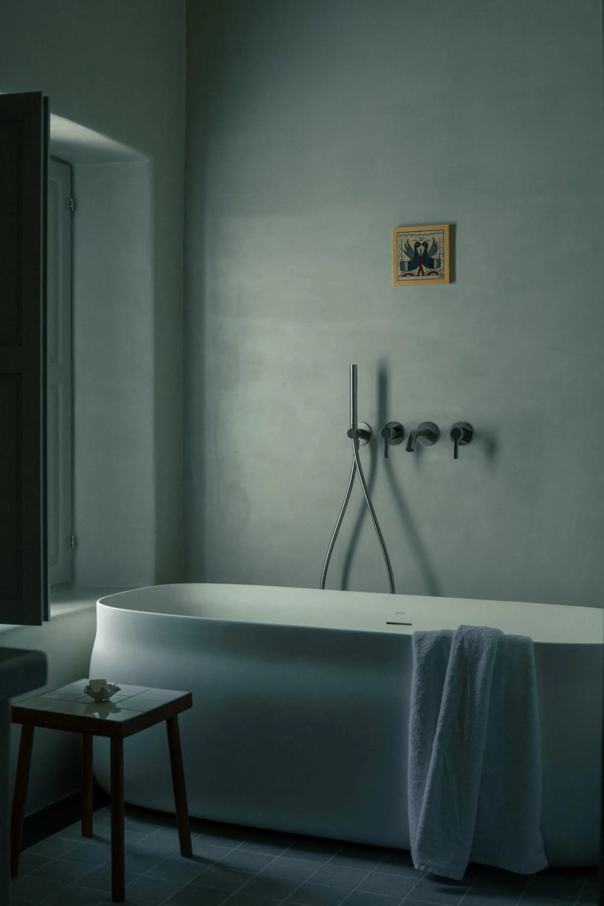 Bath in Black Rose Beach Suites