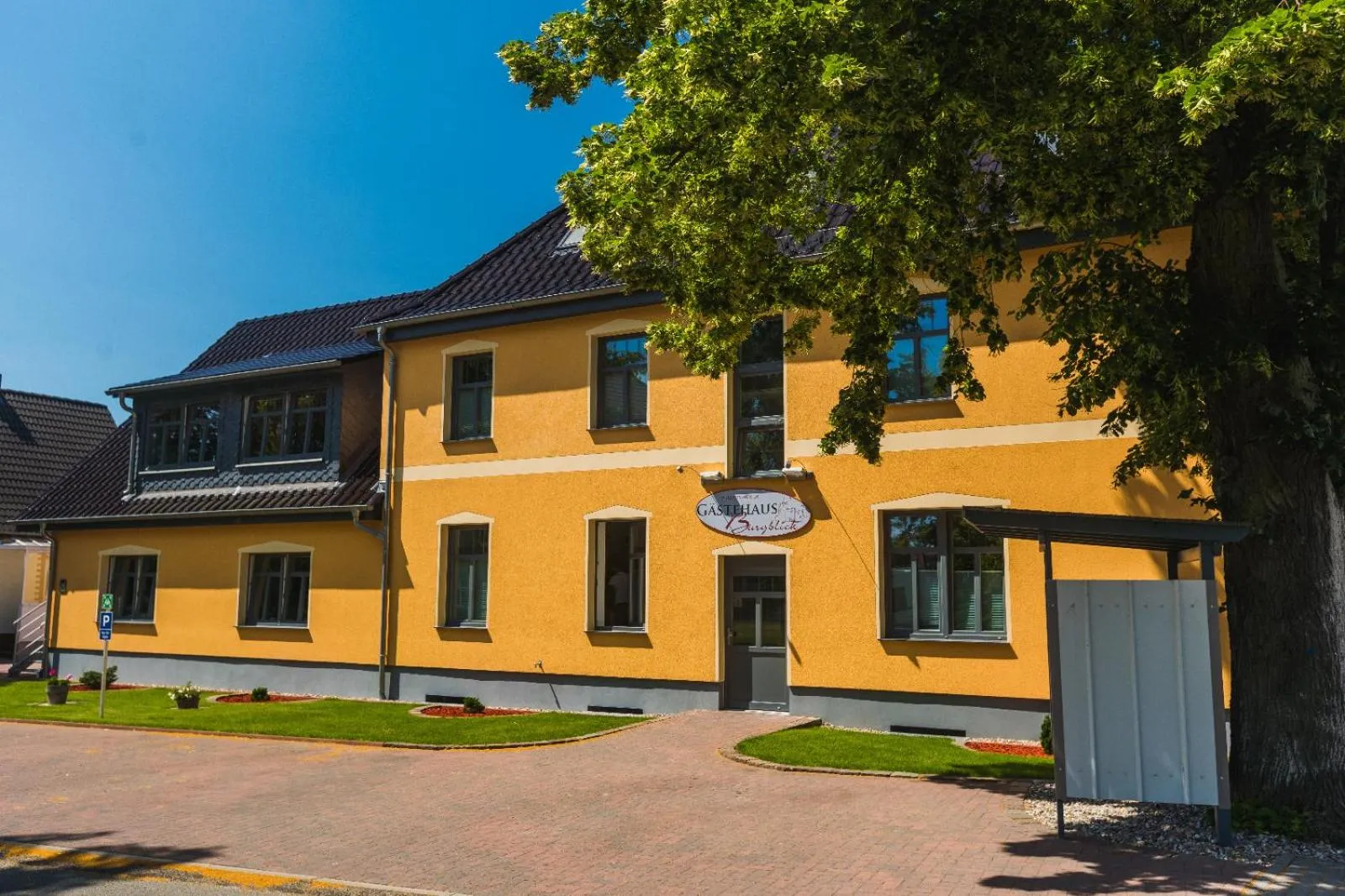 Property building in Gästehaus Burgblick