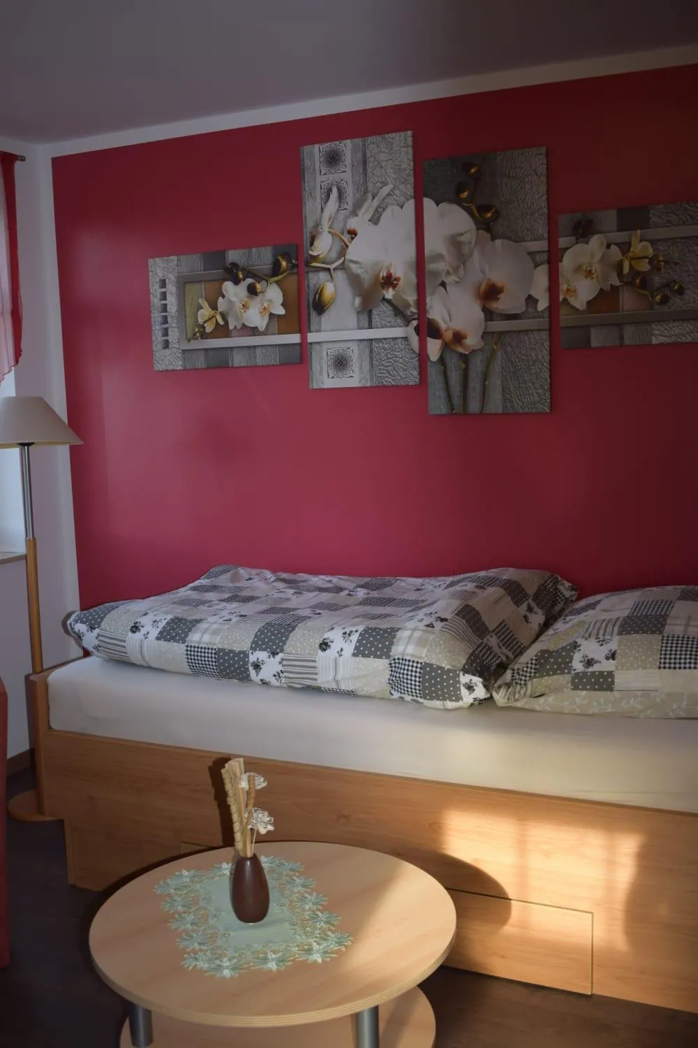 Bedroom, Bed in Gästehaus Burgblick
