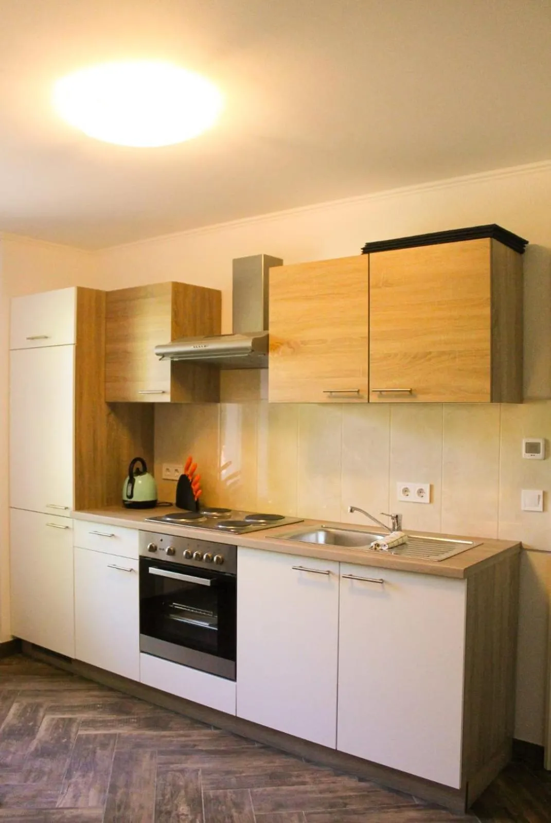 Kitchen or kitchenette in Gästehaus Burgblick