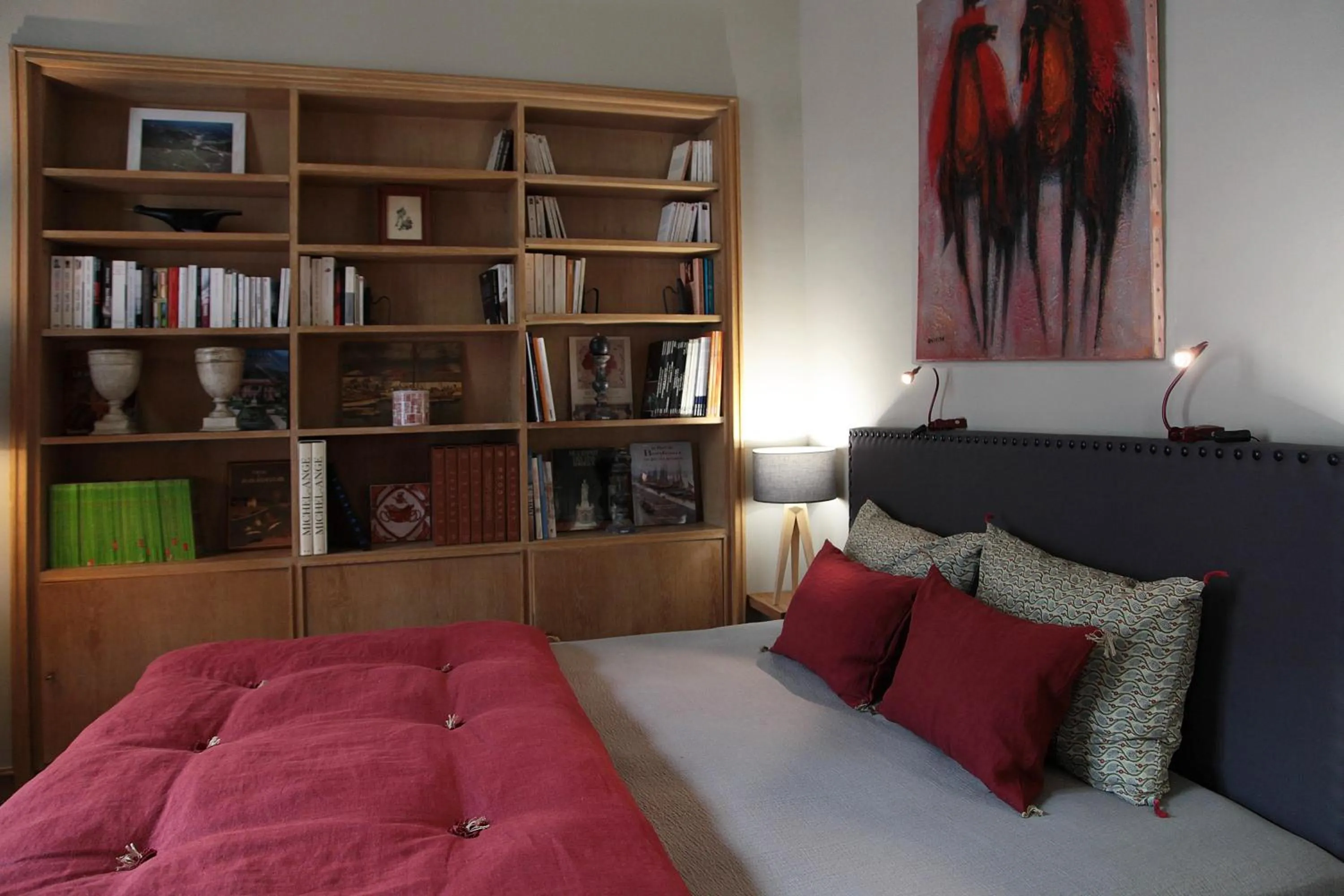 Bedroom, Bed in Maison d'hôtes Bordeaux Centre Le Patio de l'Intendance