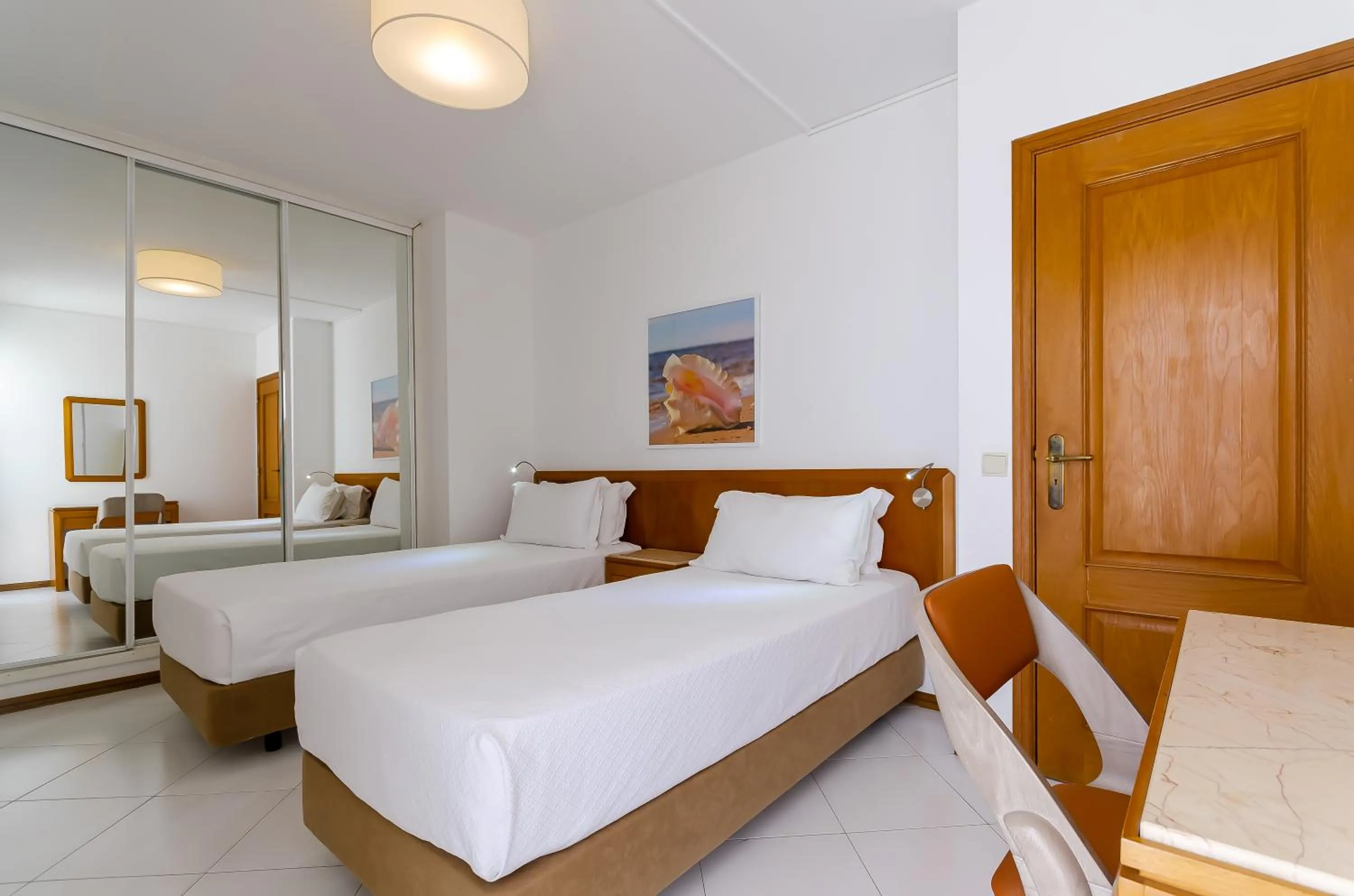 Bed in TURIM Algarve Mor Apartamentos Turísticos