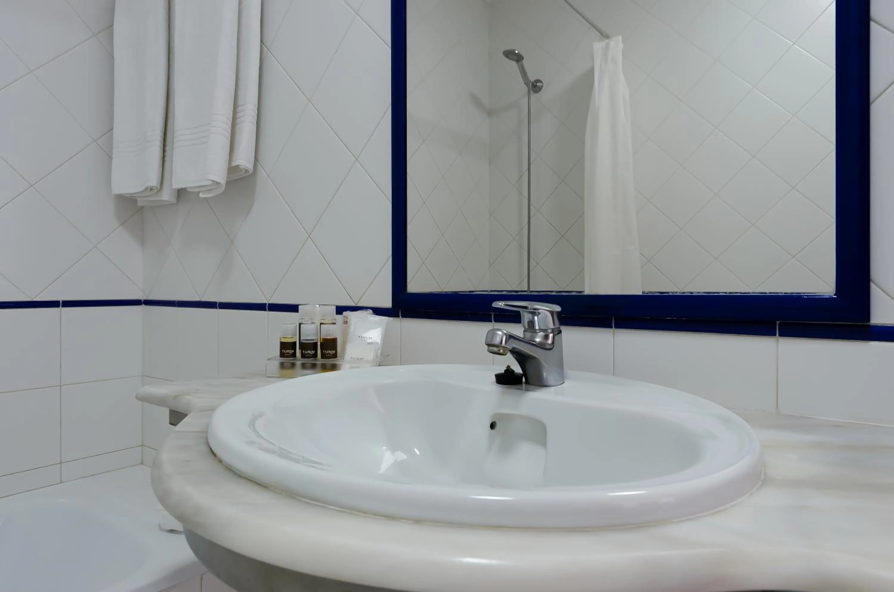 Bathroom in TURIM Algarve Mor Apartamentos Turísticos