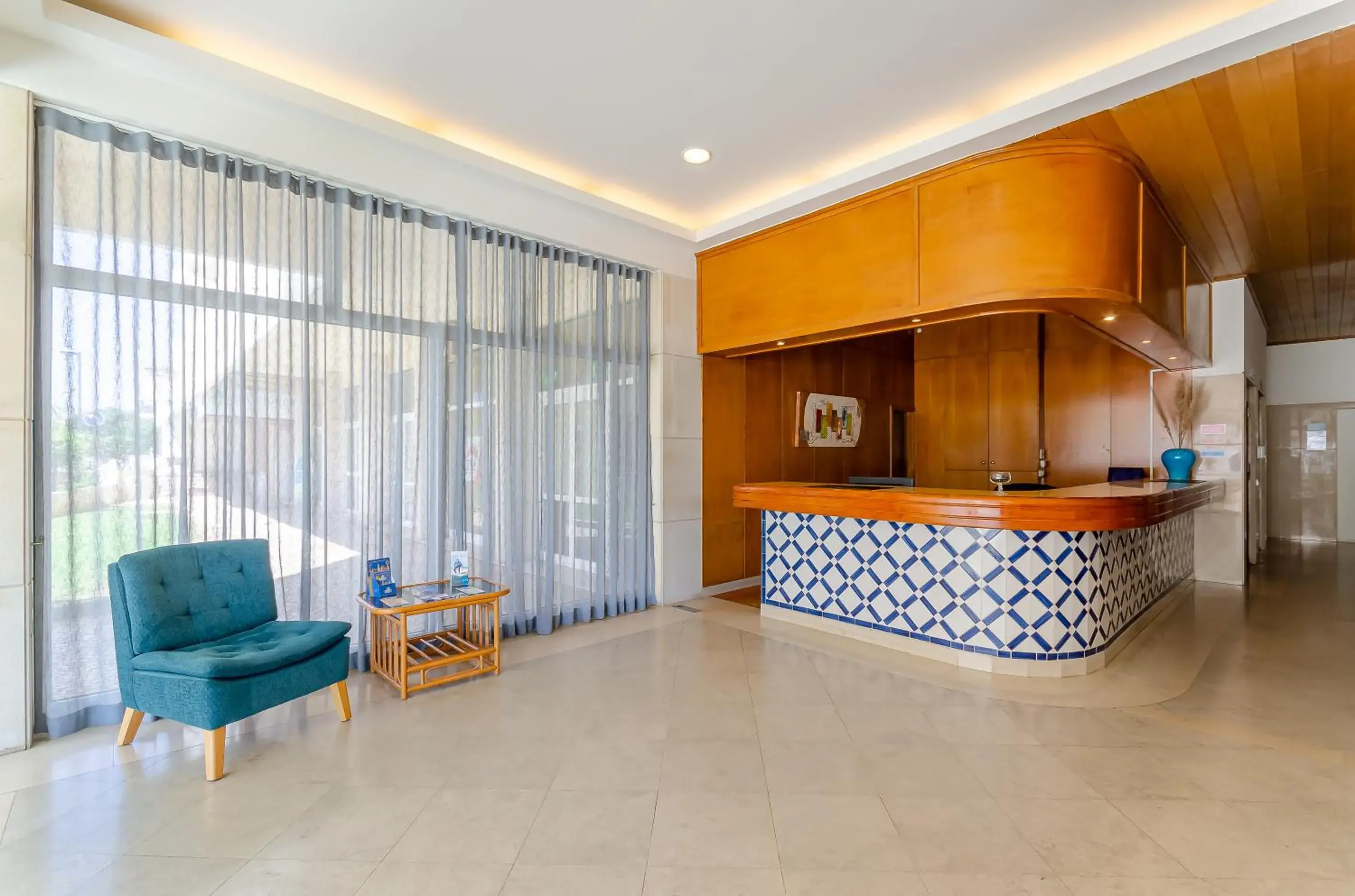 Lobby or reception in TURIM Algarve Mor Apartamentos Turísticos Lobby or reception in TURIM Algarve Mor Apartamentos Turísticos