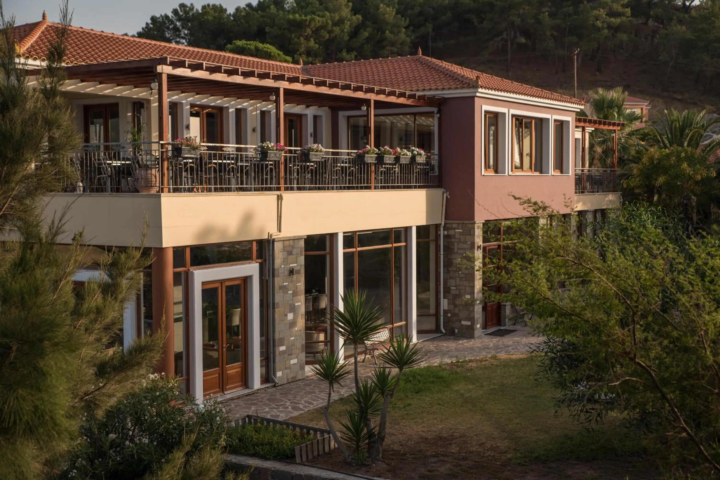 Balcony/Terrace in Alma Hotel