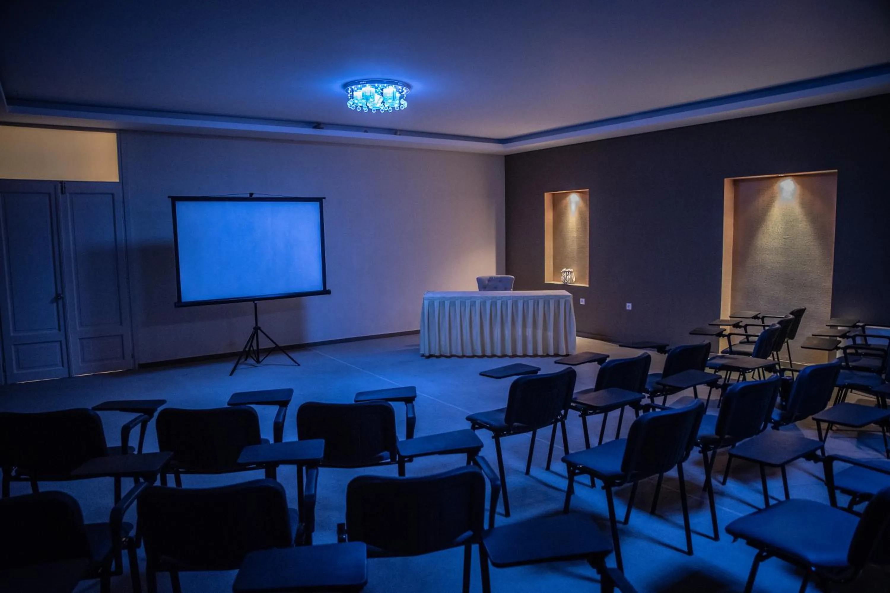 Meeting/conference room in Alma Hotel