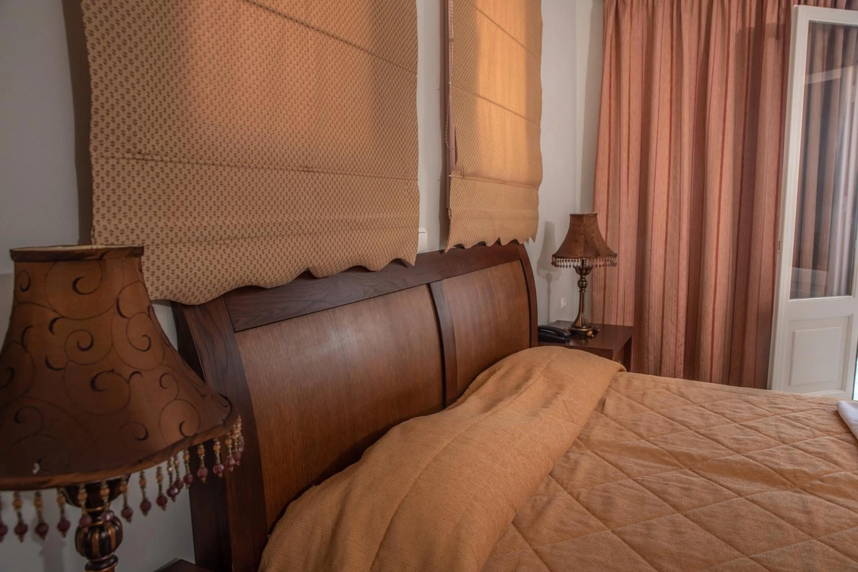 Bed in Alma Hotel