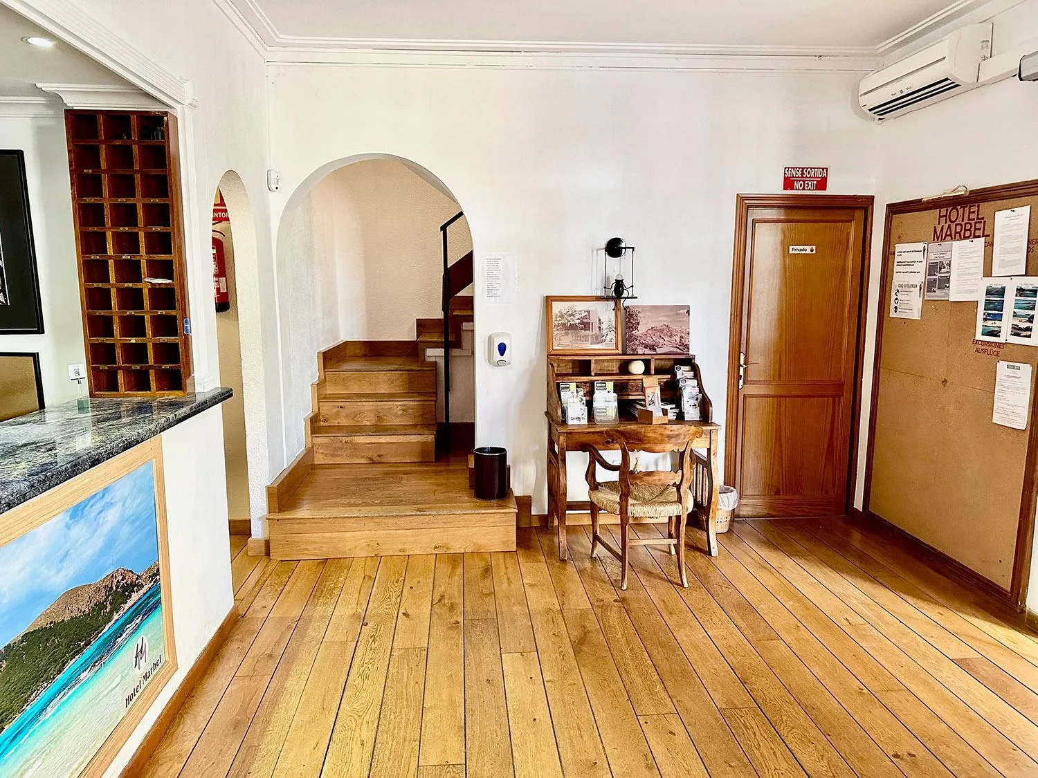 Lobby or reception in Hotel Marbel