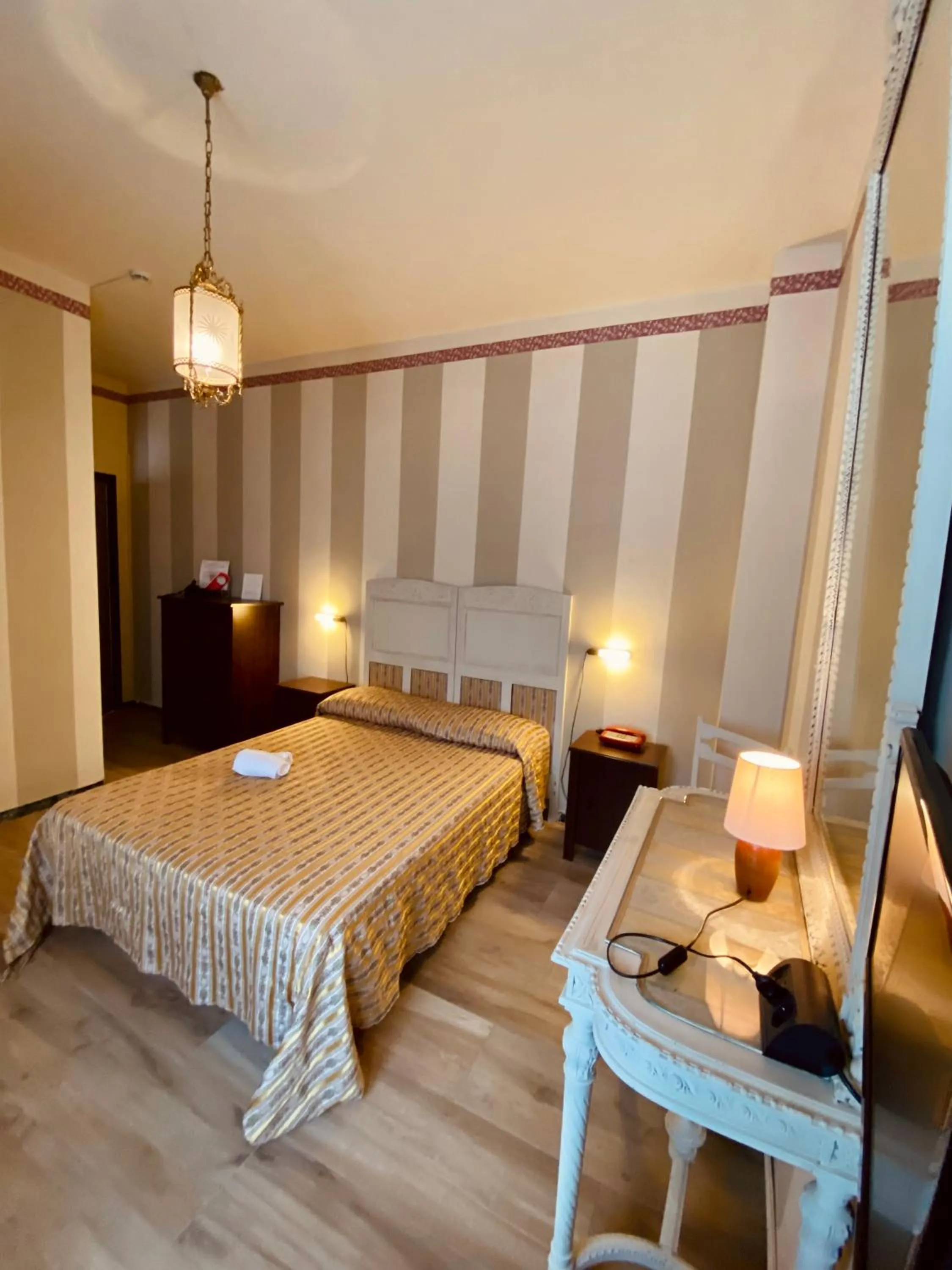 Bed in Art Hotel Pandos