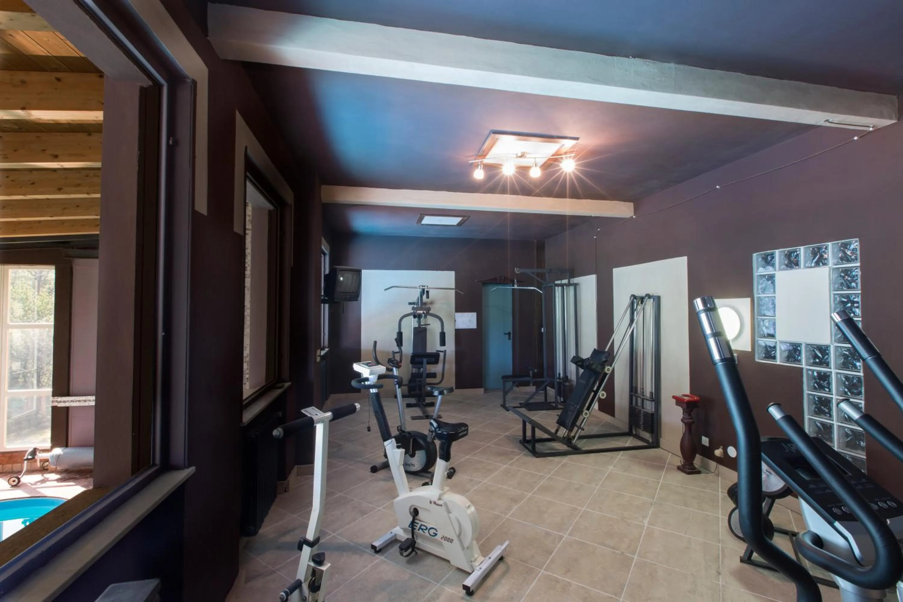 Fitness centre/facilities in Art Hotel Pandos