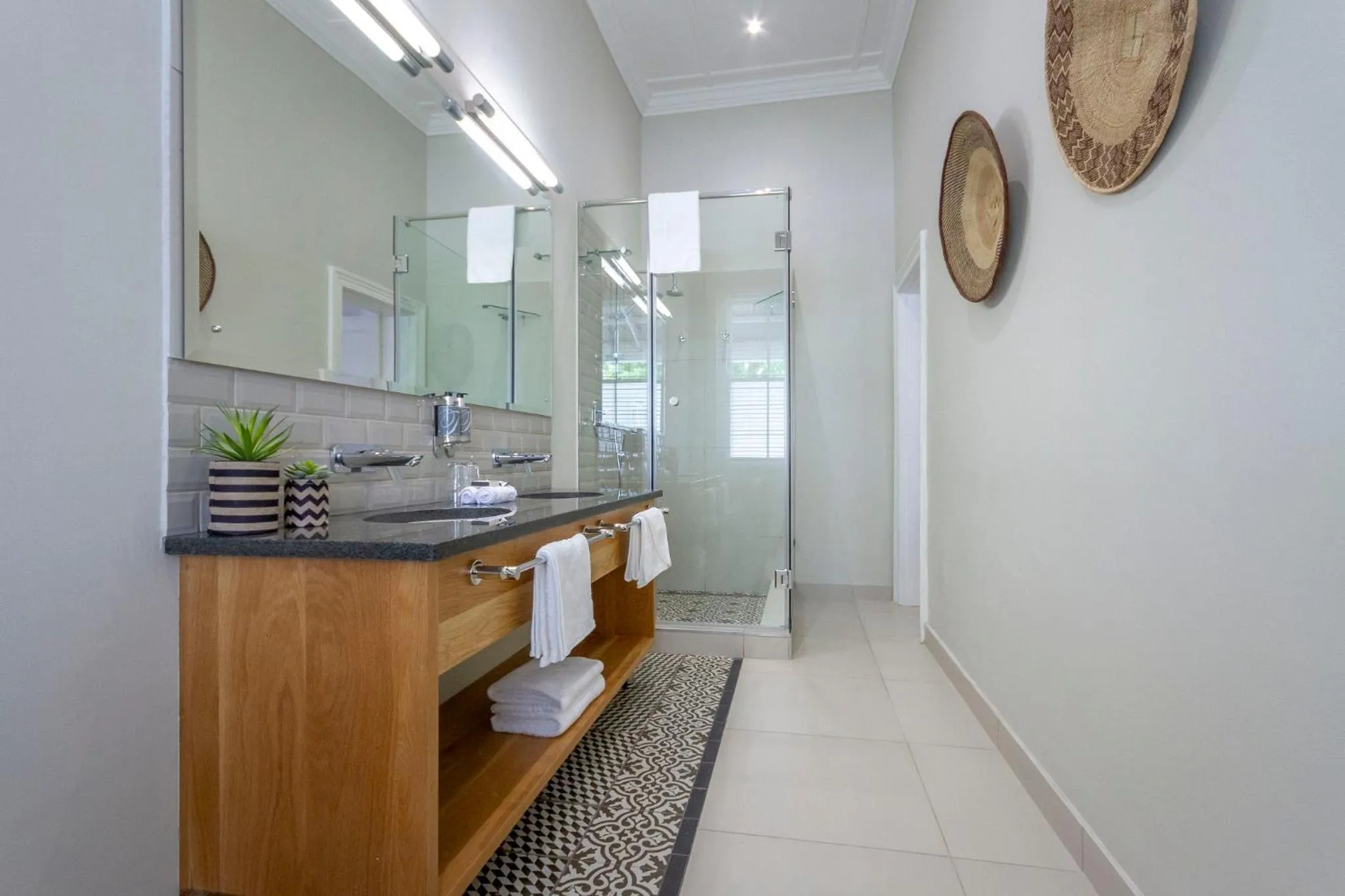 Toilet in Monte Vista Boutique Hotel