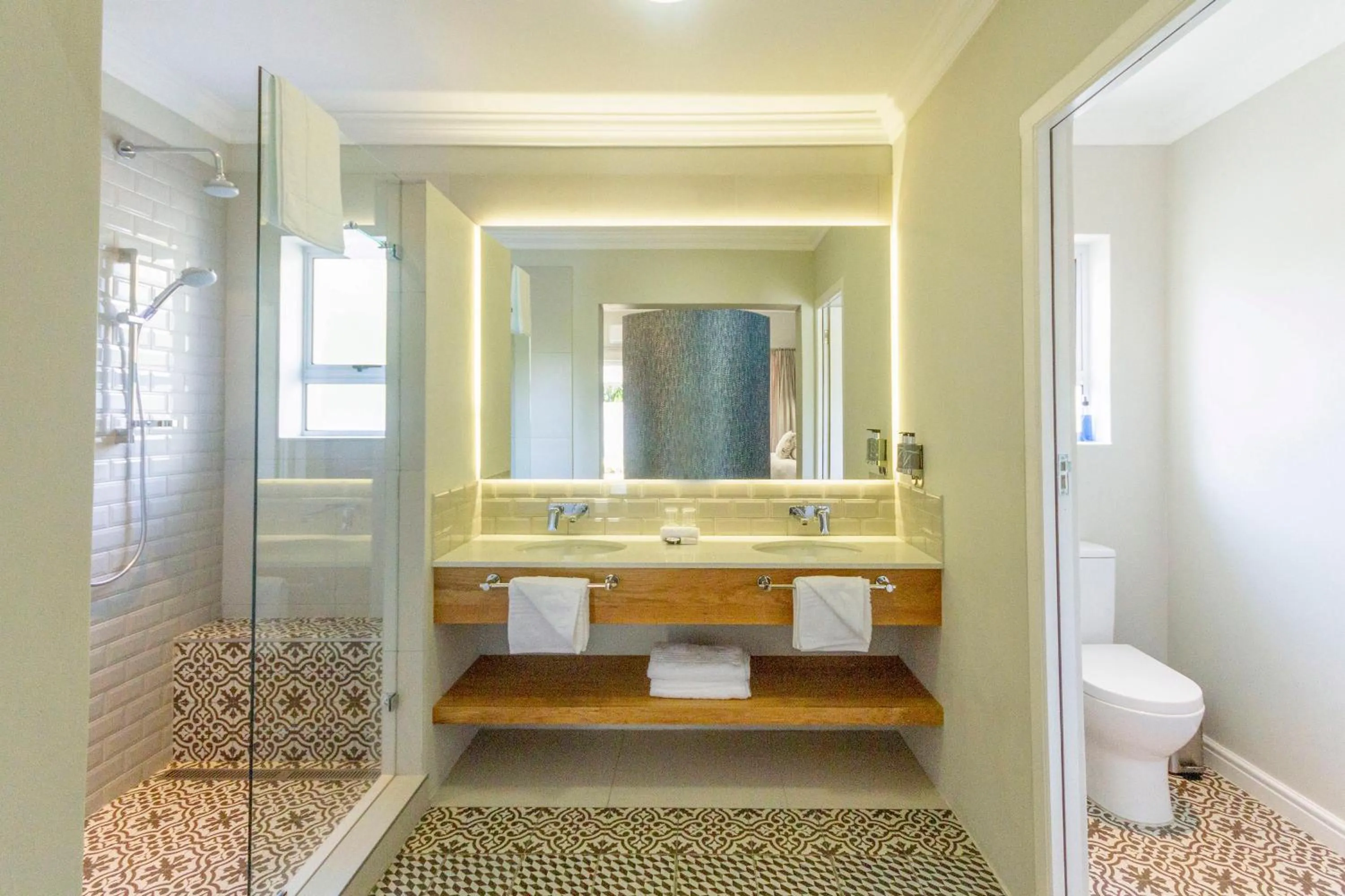 Toilet in Monte Vista Boutique Hotel