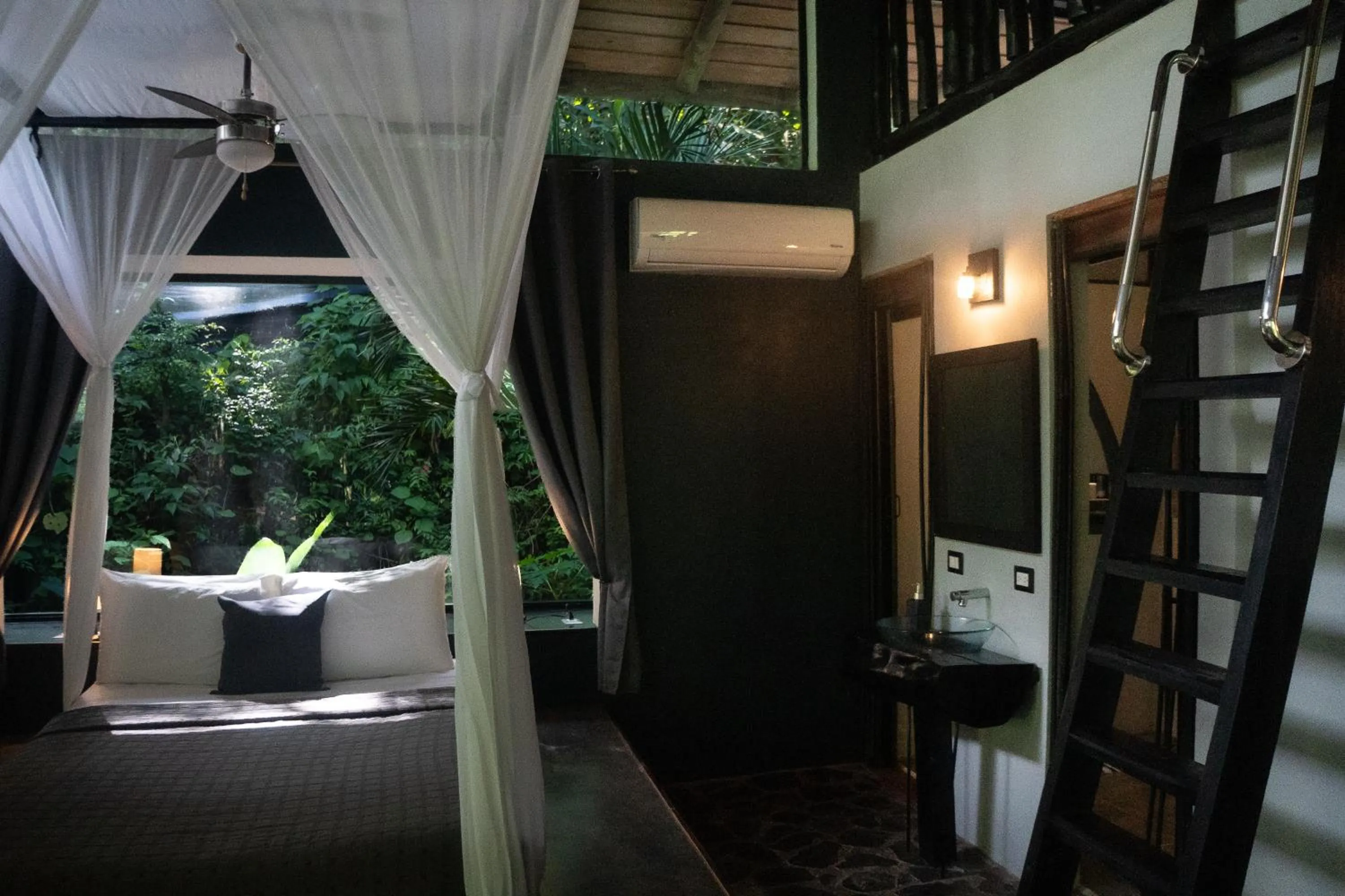 Bed in Canaima Chill House