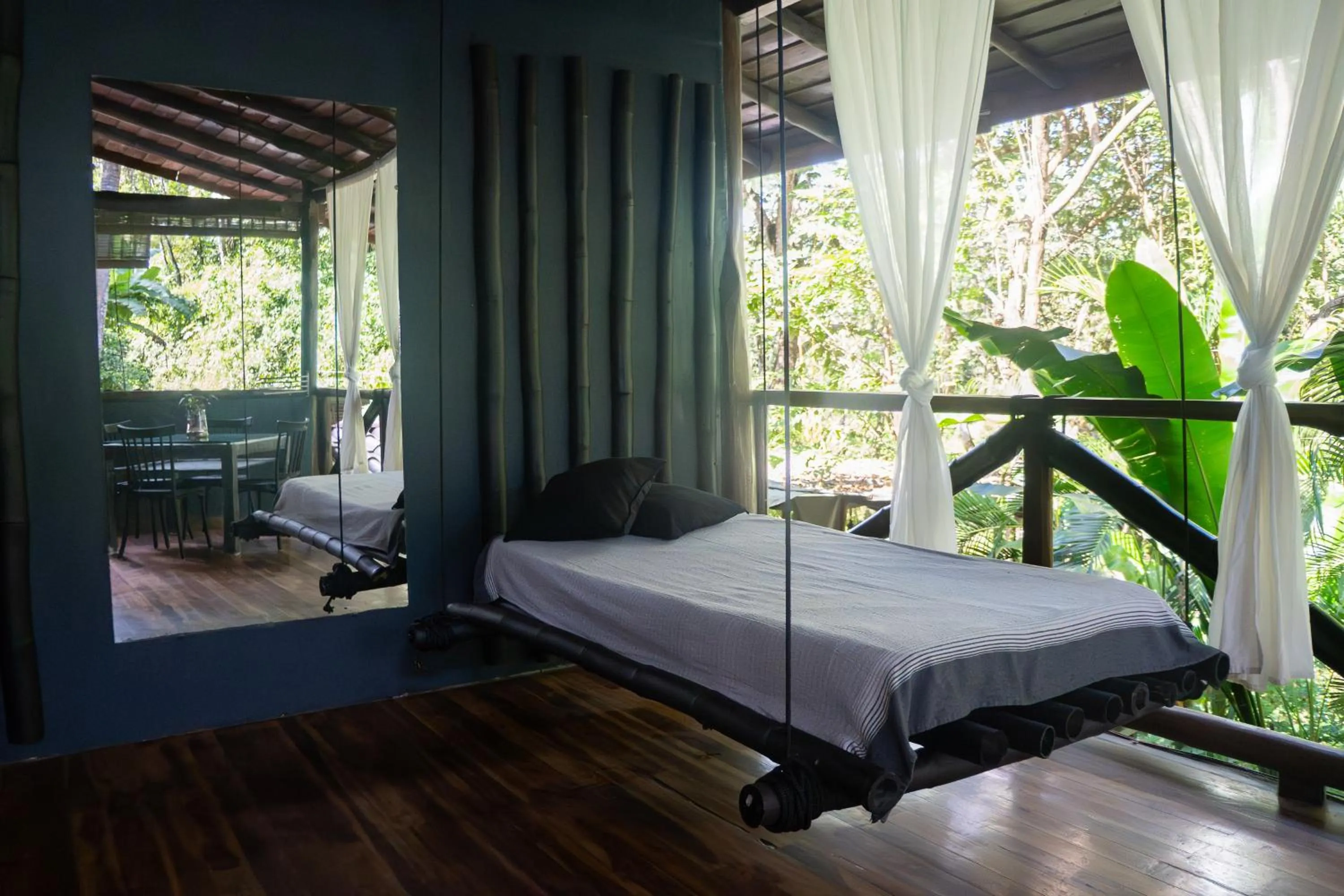 Balcony/Terrace, Bed in Canaima Chill House