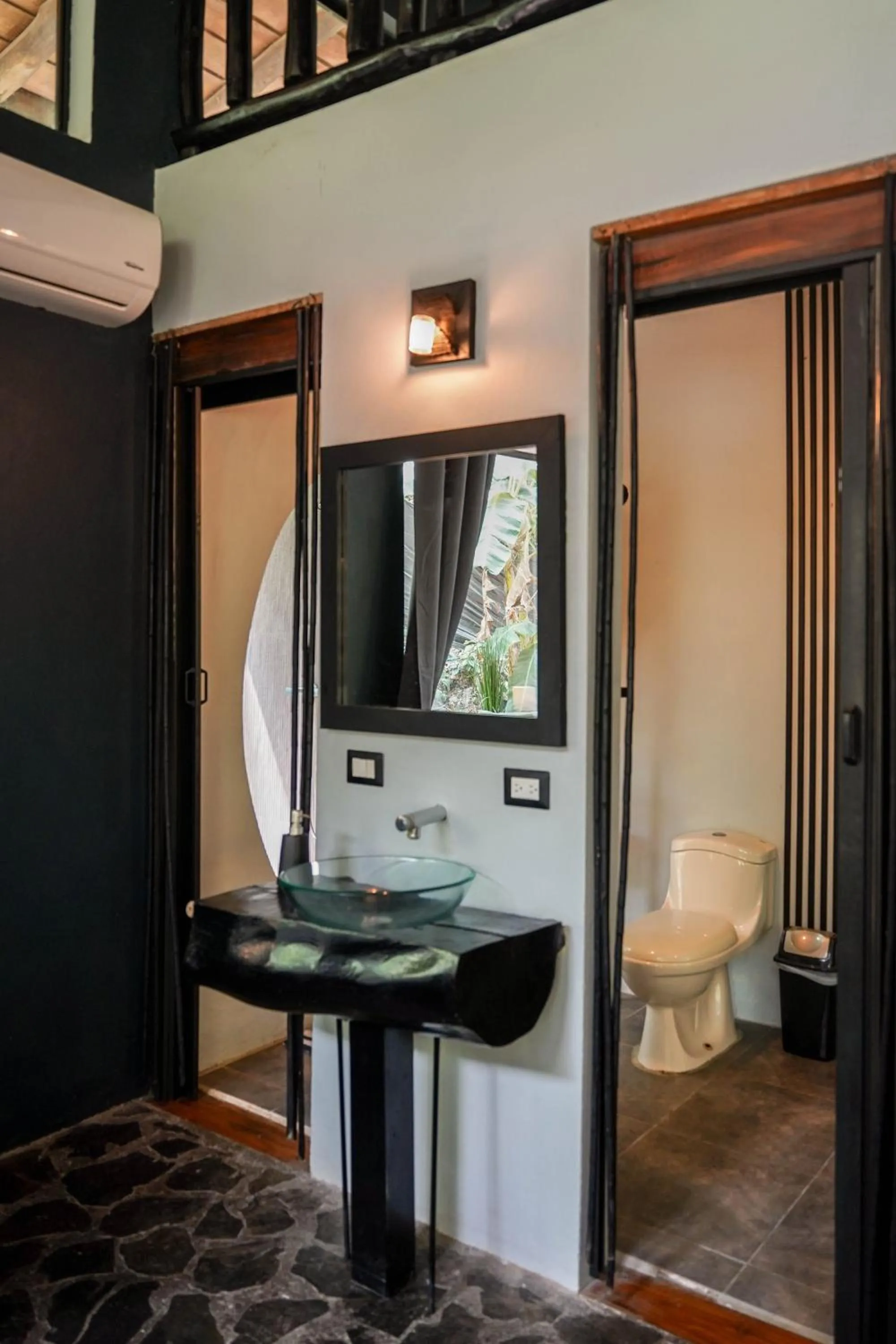 Bathroom in Canaima Chill House
