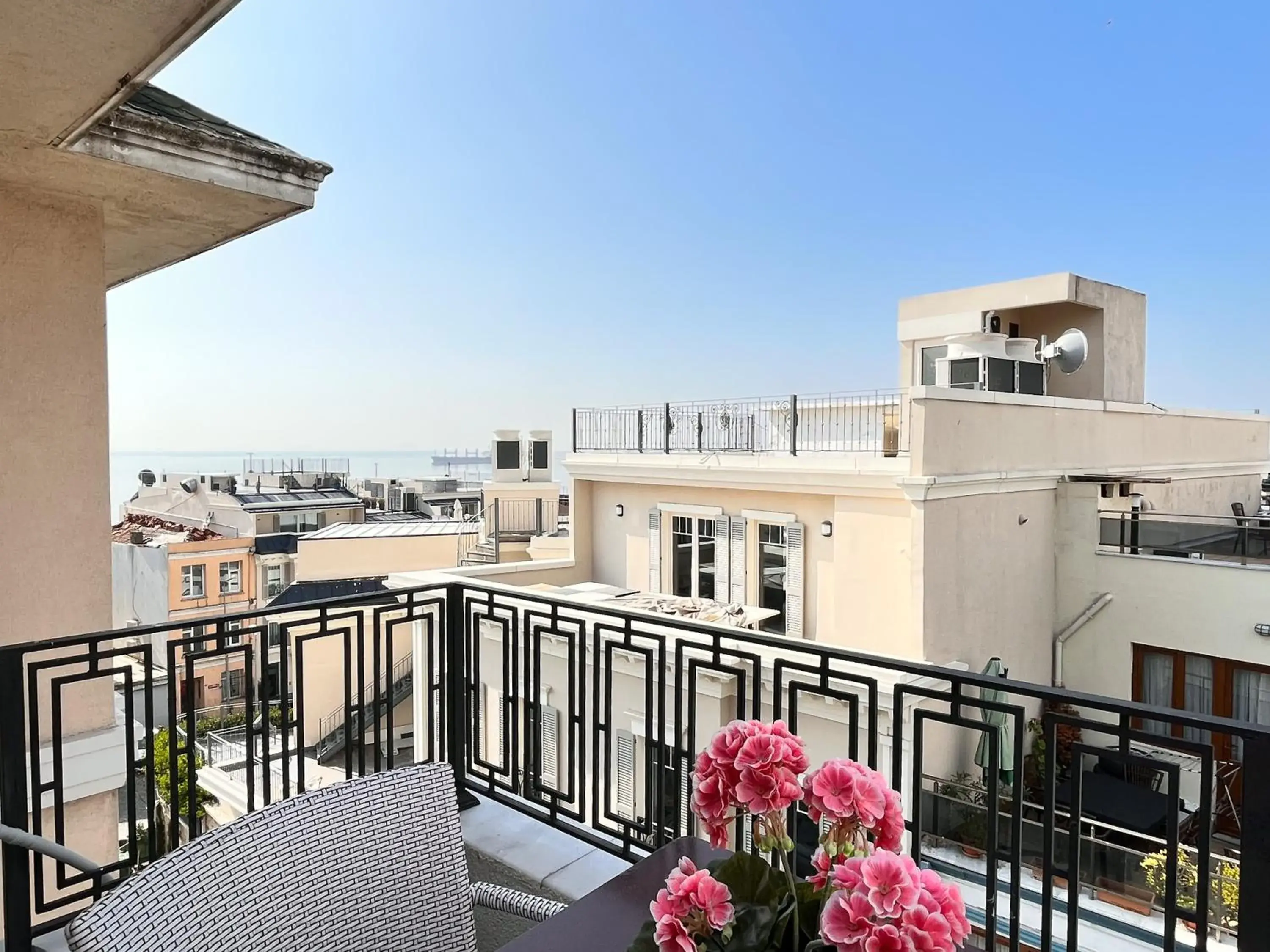 View (from property/room) in Aren Suites View (from property/room) in Aren Suites