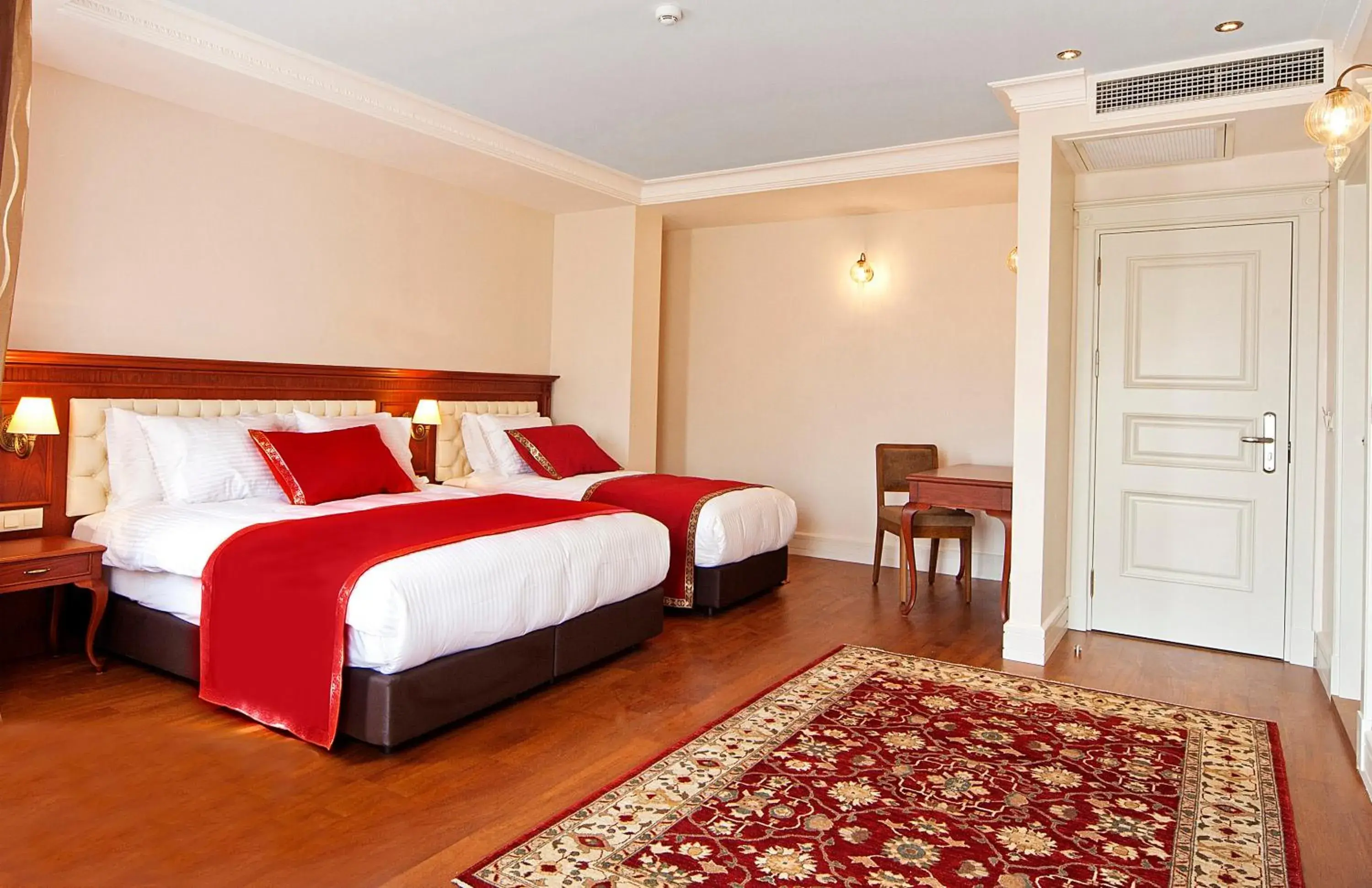 Superior Triple Room in Aren Suites Superior Triple Room in Aren Suites