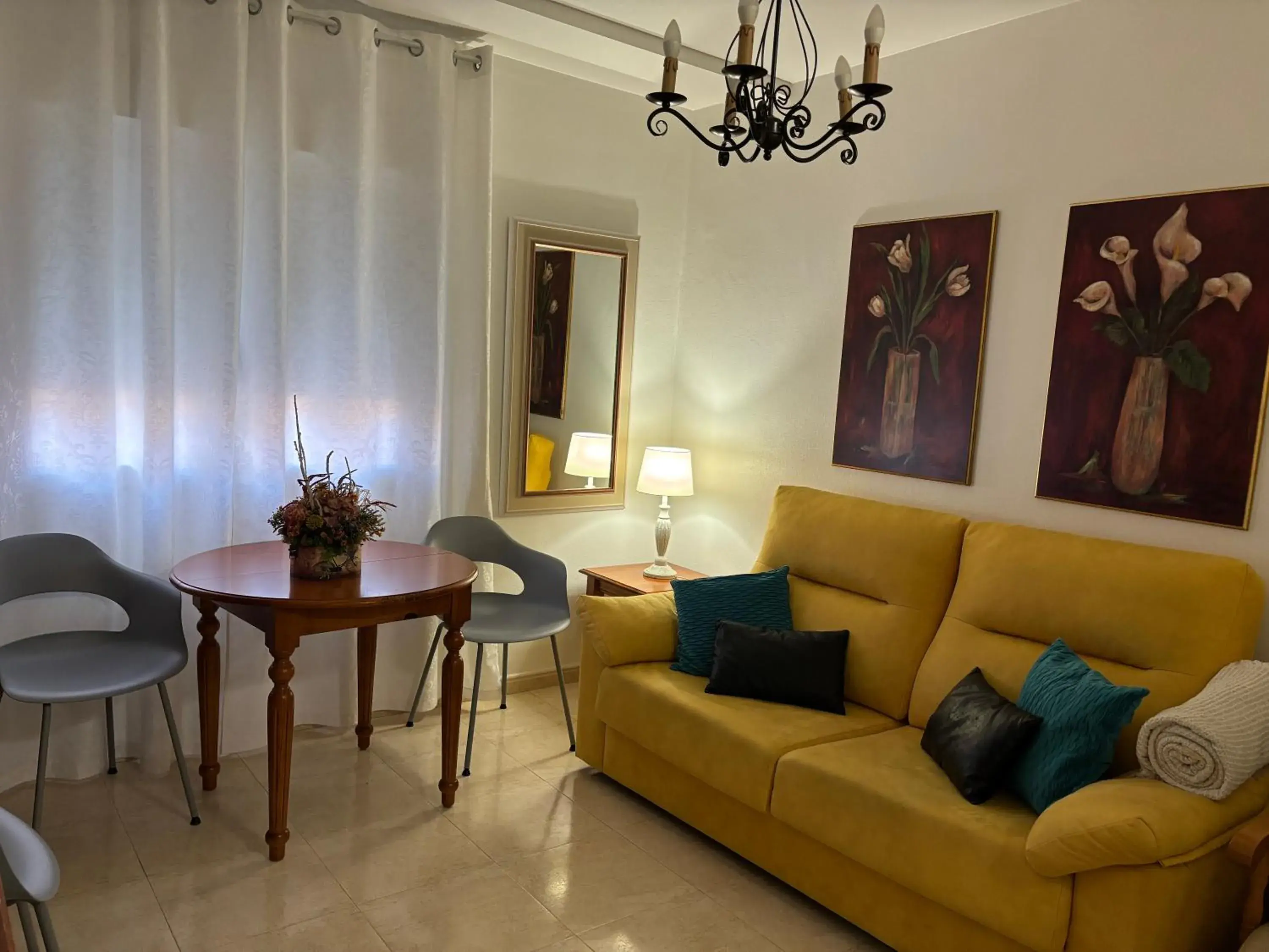 One-Bedroom Apartment in Apartamentos Turisticos Juanita "Ope" One-Bedroom Apartment in Apartamentos Turisticos Juanita "Ope"