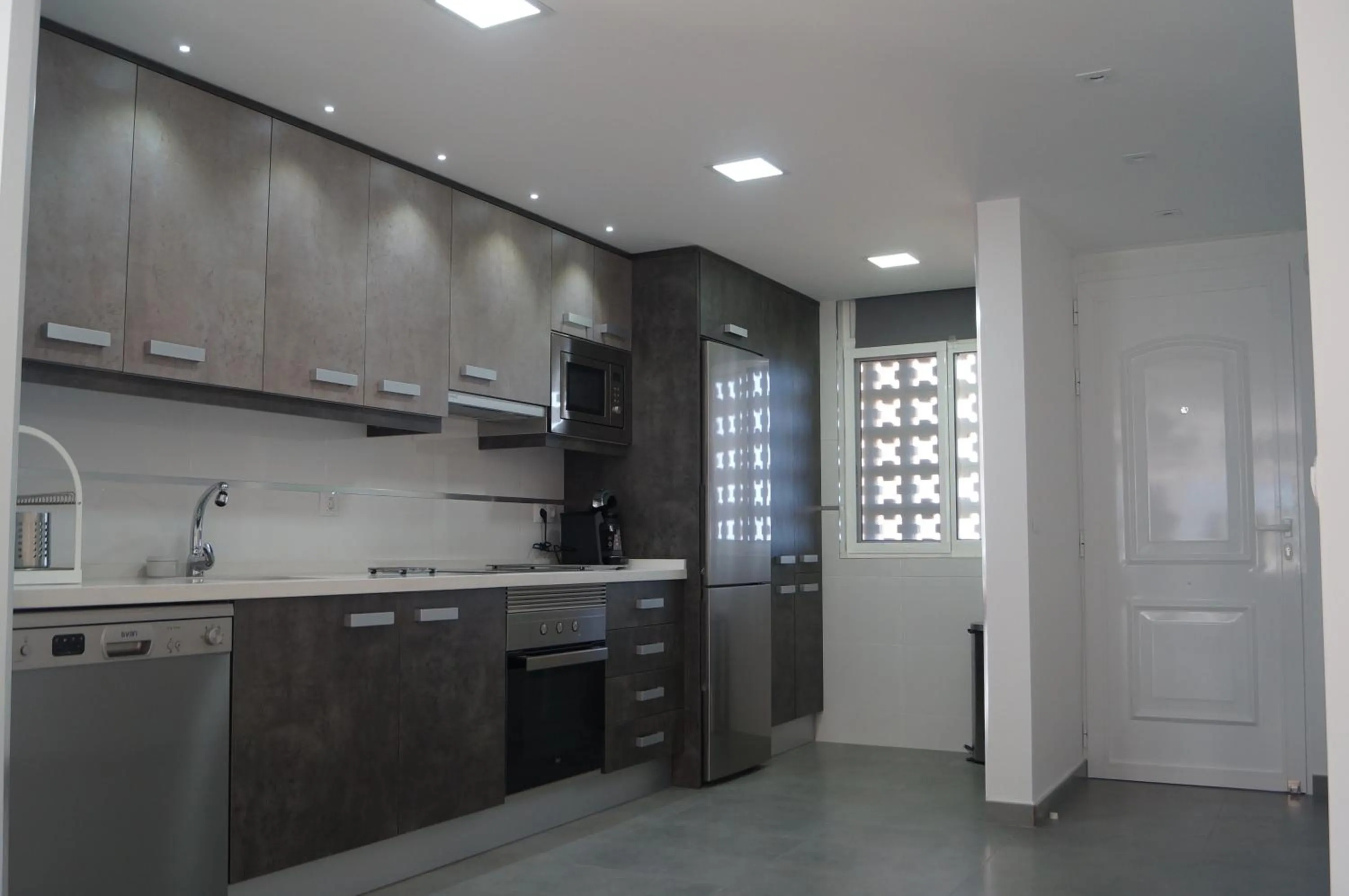 Kitchen or kitchenette in barbara 20 playa muchavista alicante