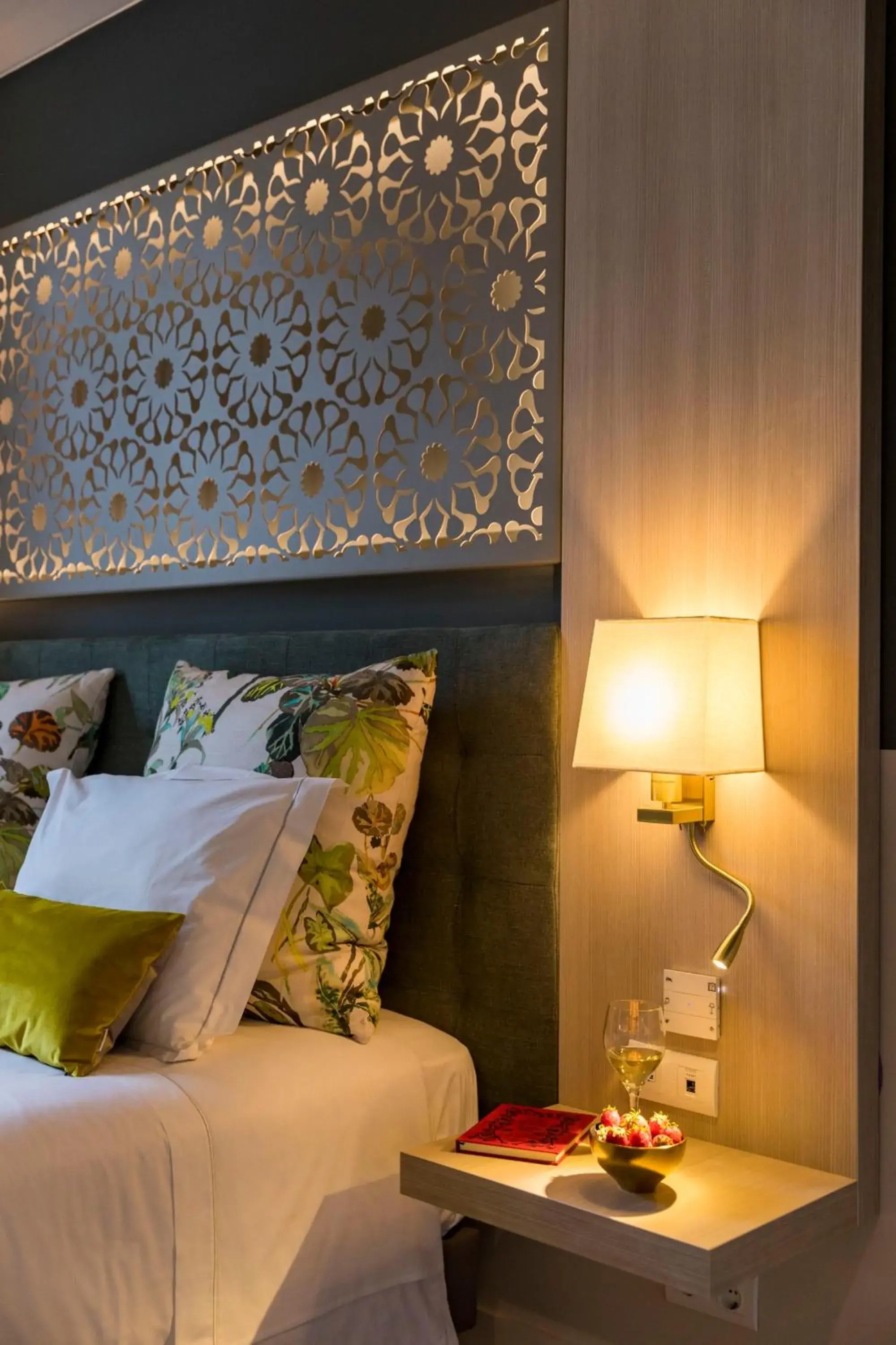 Decorative detail, Bed in Hotel Estrela De Fatima Decorative detail, Bed in Hotel Estrela De Fatima