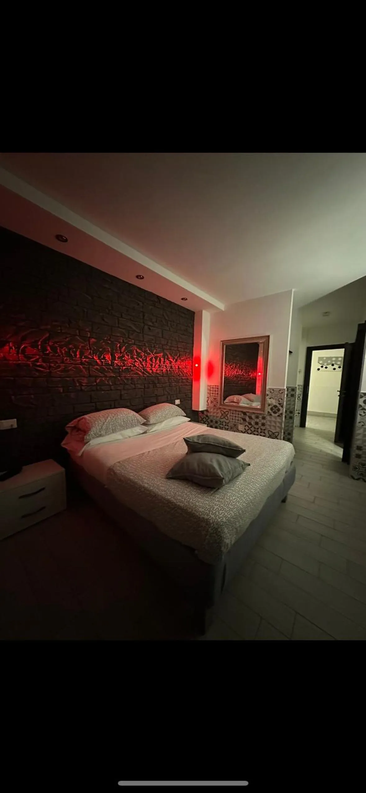 Bed in Hotel Clinton