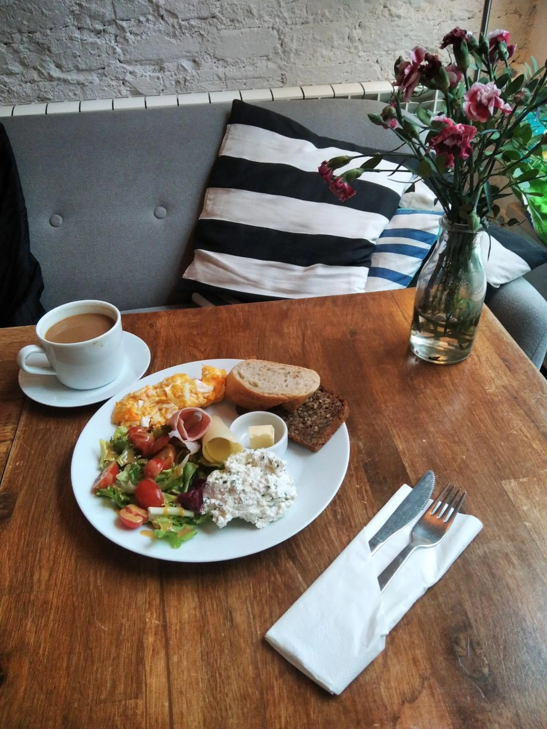 Restaurant/places to eat in Centrum Szkoleniowo-Konferencyjne Społem