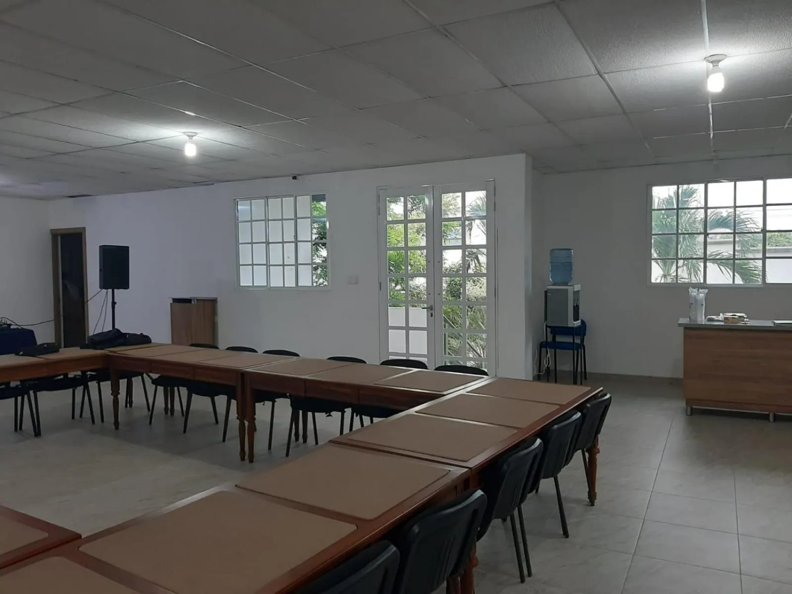 Business facilities in Genesis Hotel