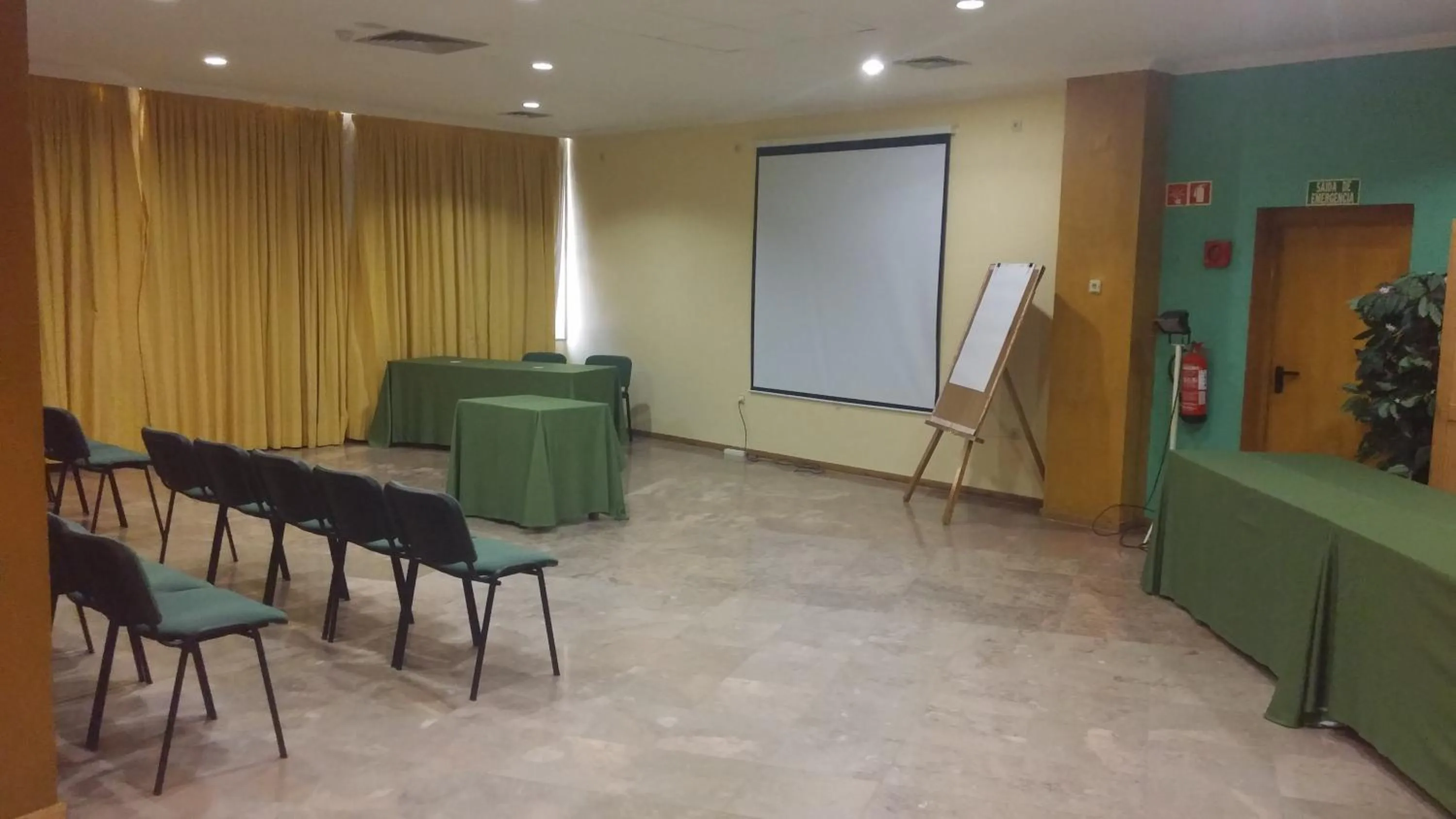 Meeting/conference room in Grande Hotel Dom Dinis