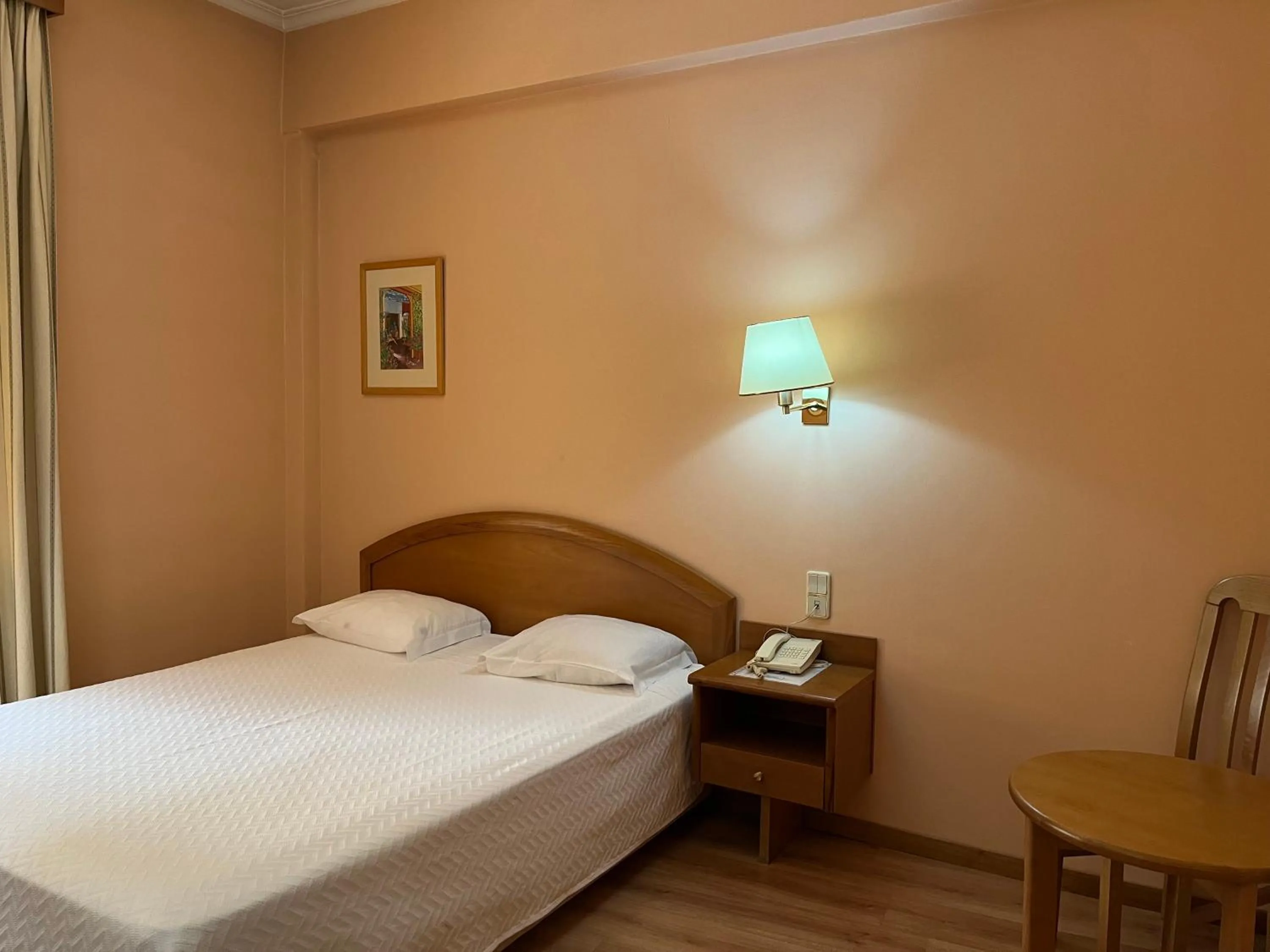 Bed in Grande Hotel Dom Dinis