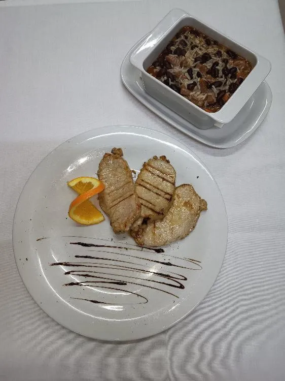 Restaurant/places to eat in Grande Hotel Dom Dinis