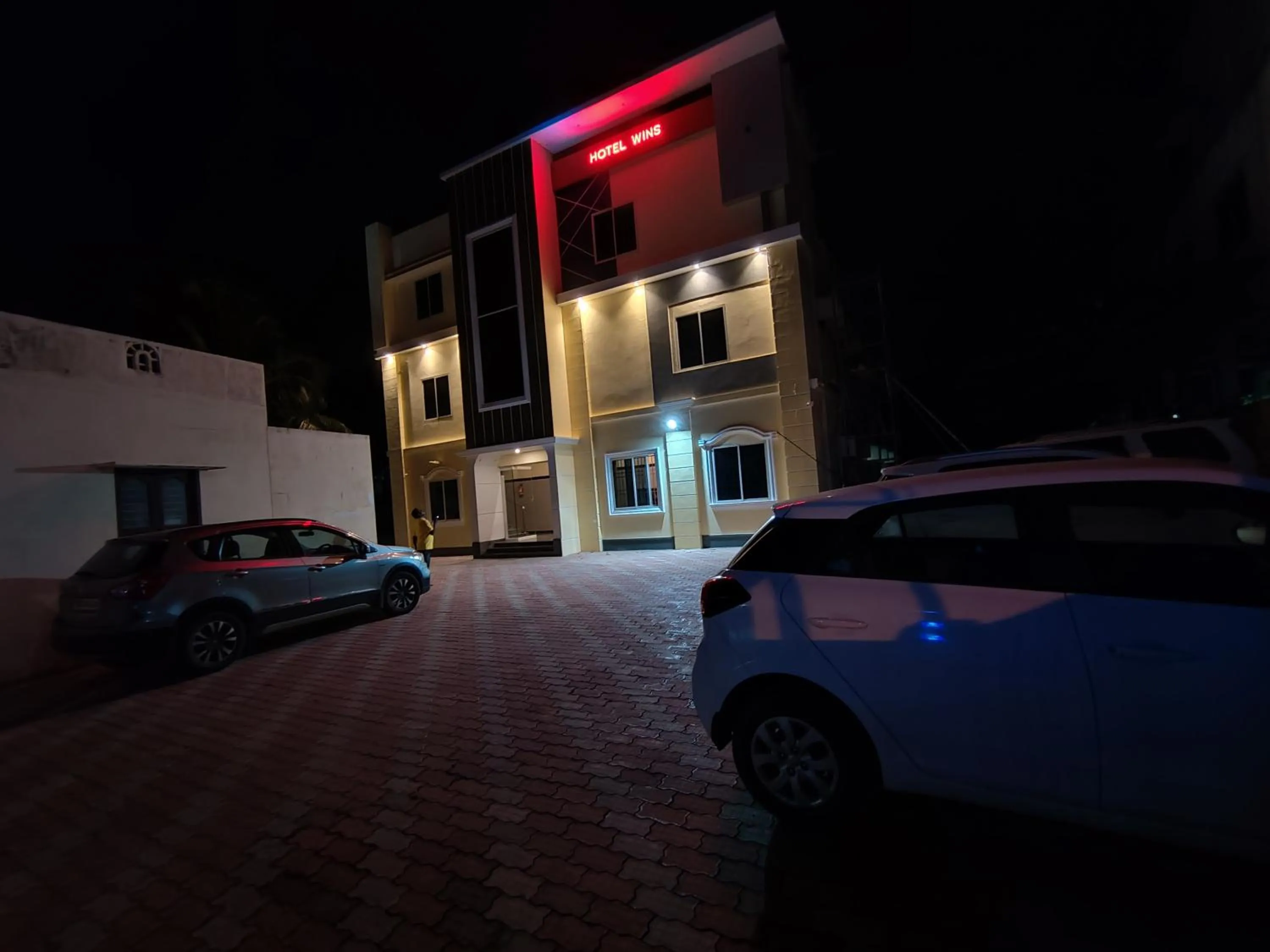 Property building in Hotel Wins