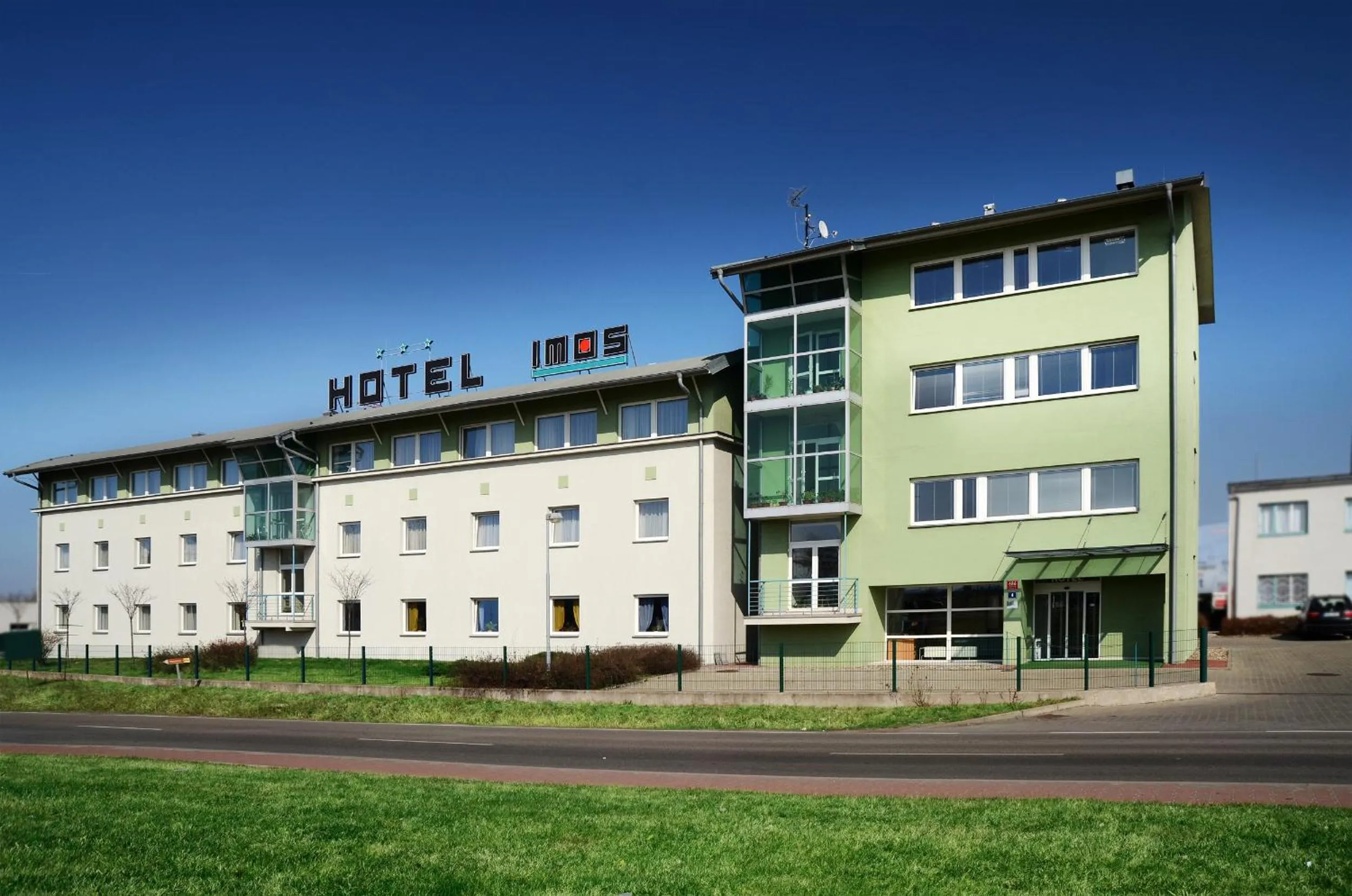 Property building in Hotel Imos