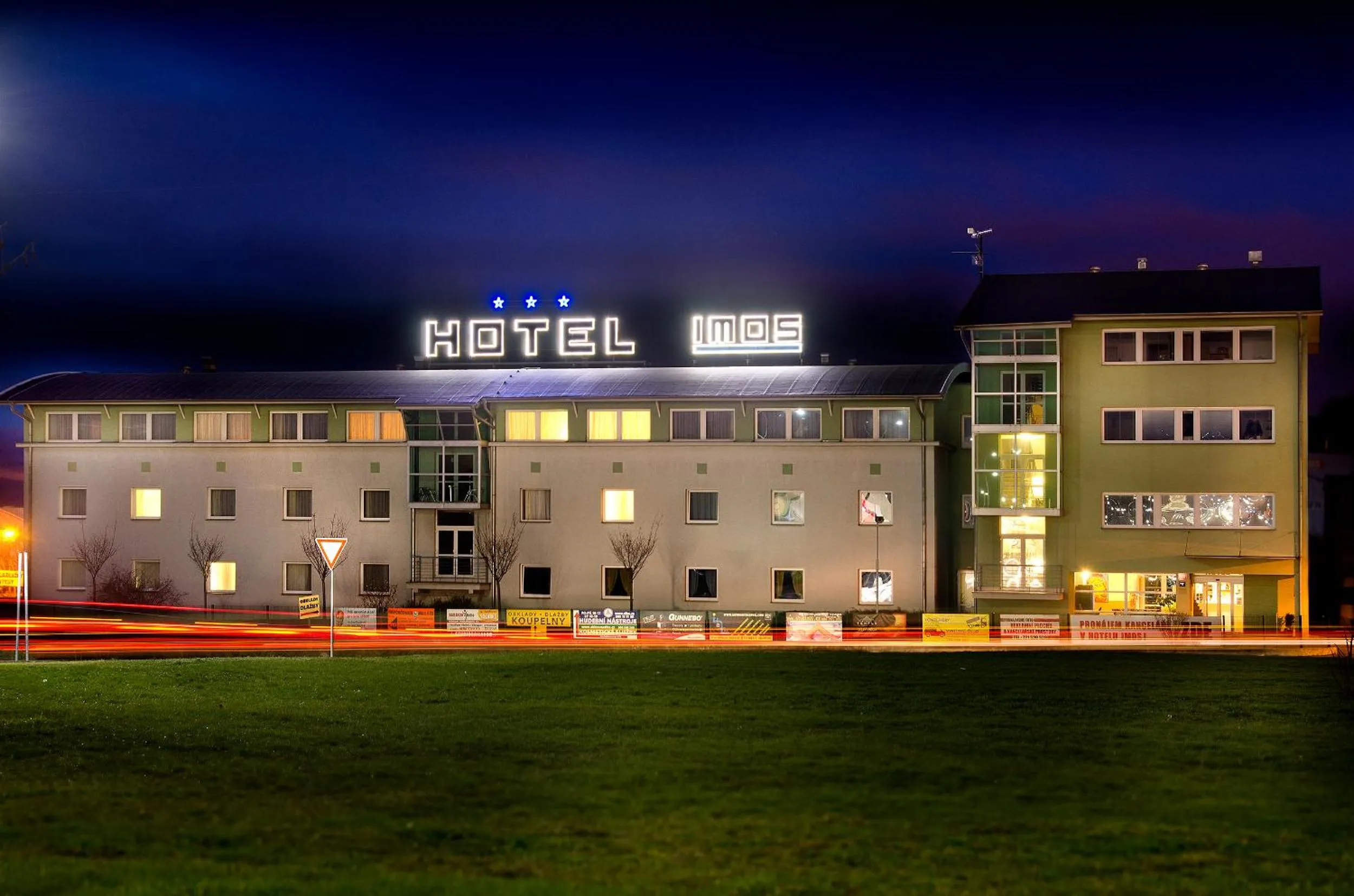 Property building in Hotel Imos