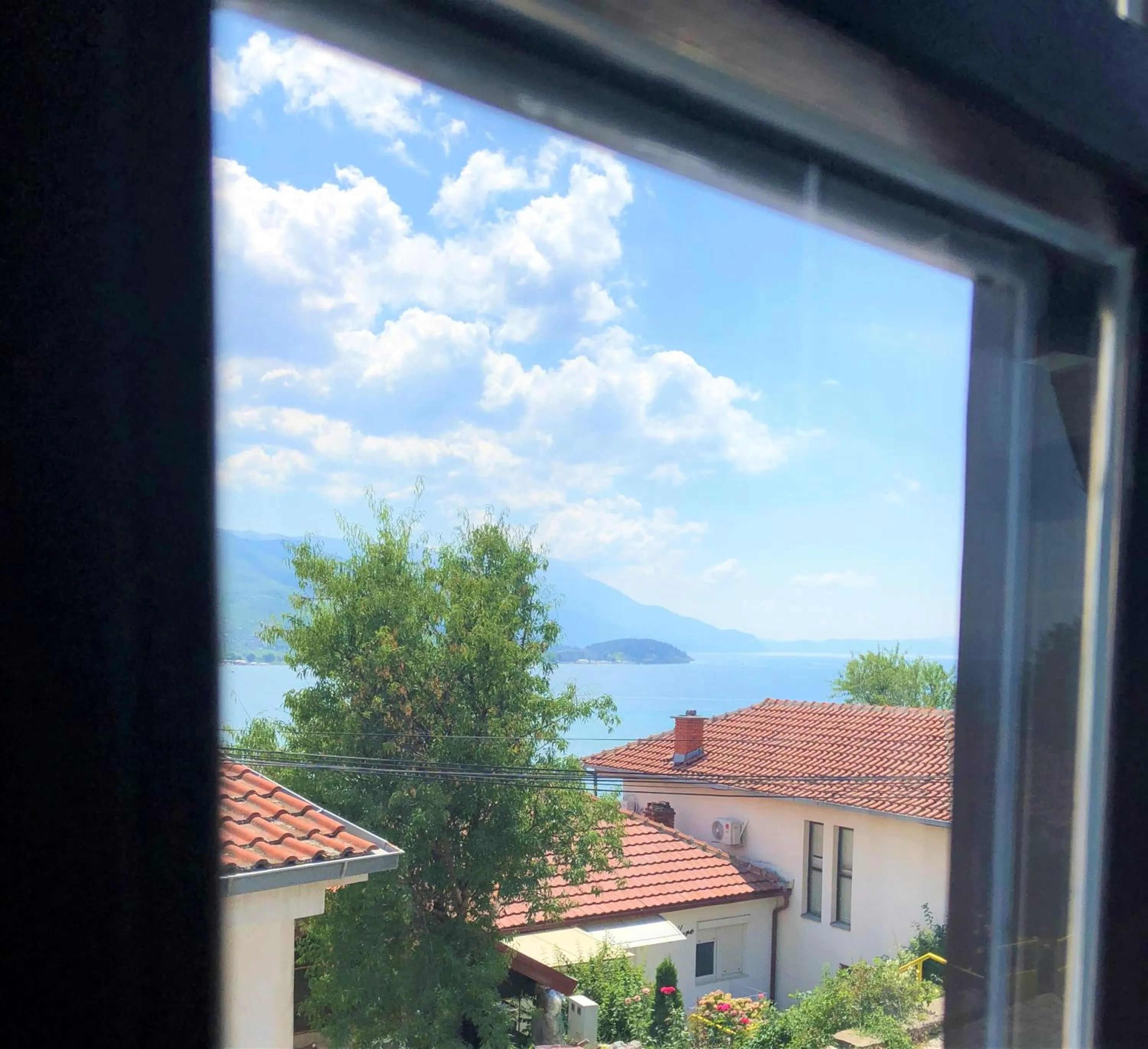 Lake view in Villa Helena