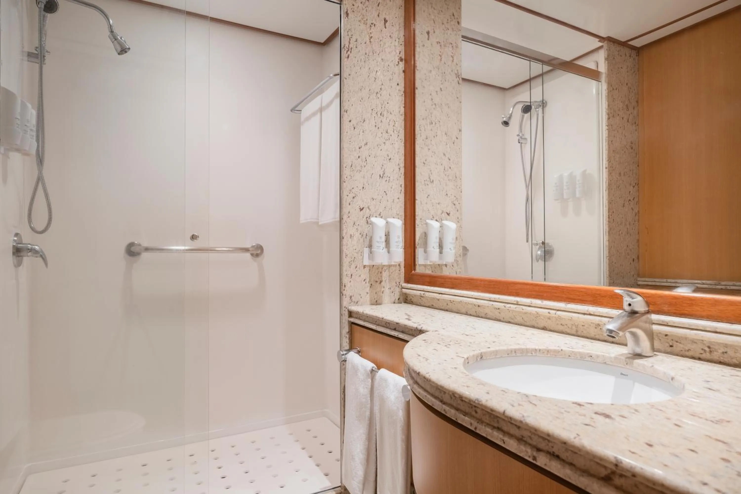 Shower in Grand Amazon Expedition - All Inclusive