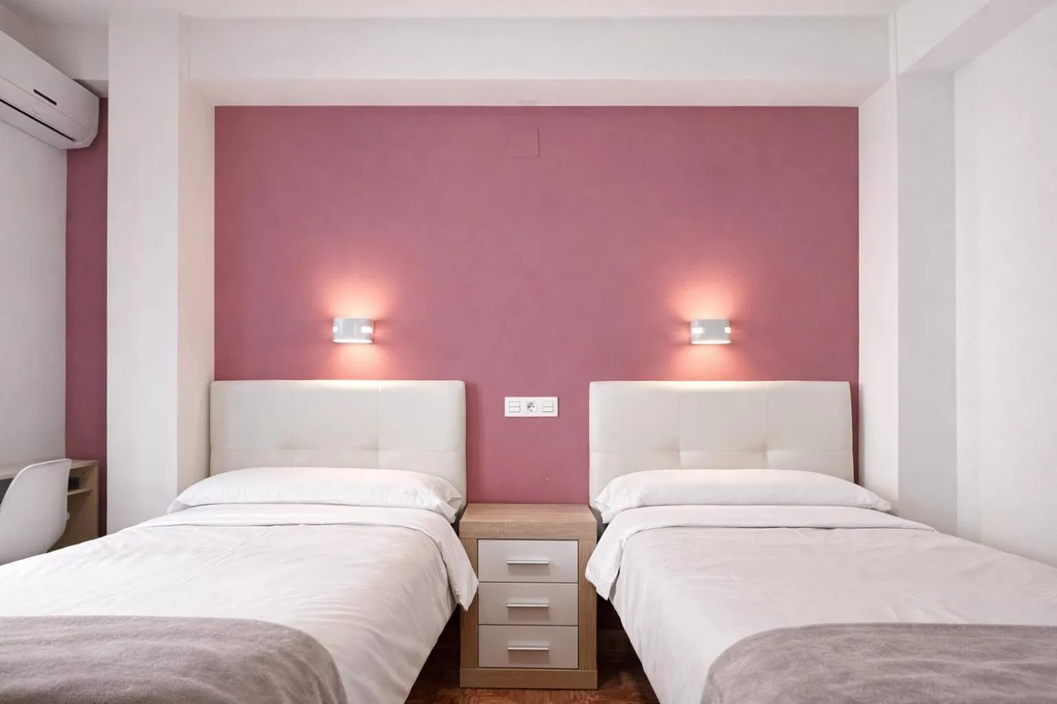 Bed in Pensión Rocamar