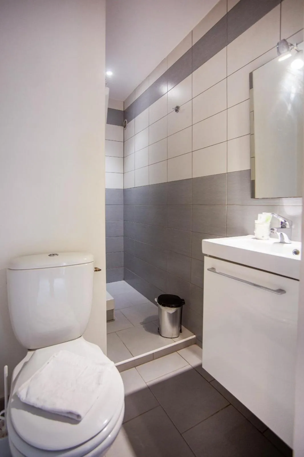 Toilet in Appart Hotel Corte HR