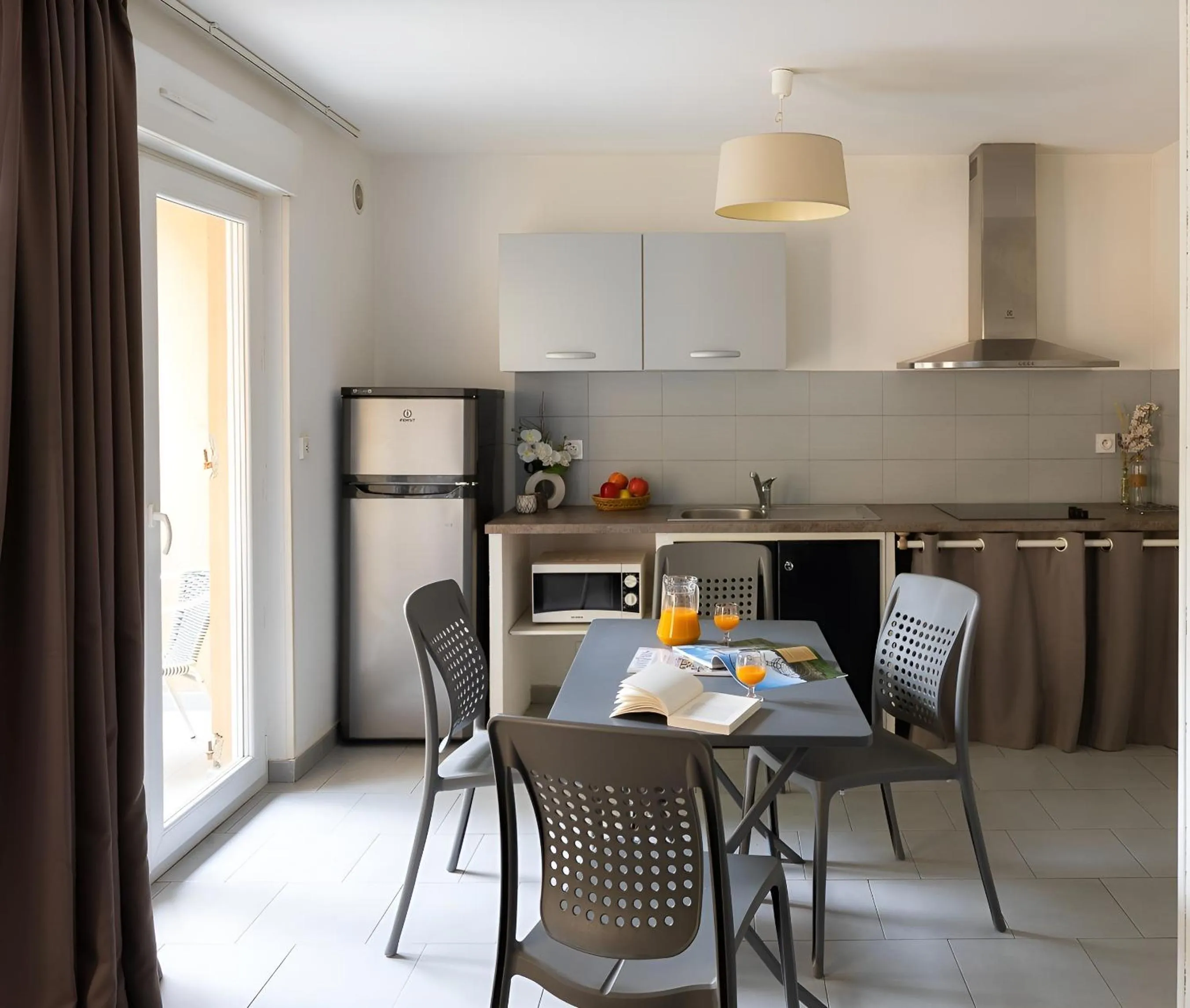 Kitchen or kitchenette in Appart Hotel Corte HR