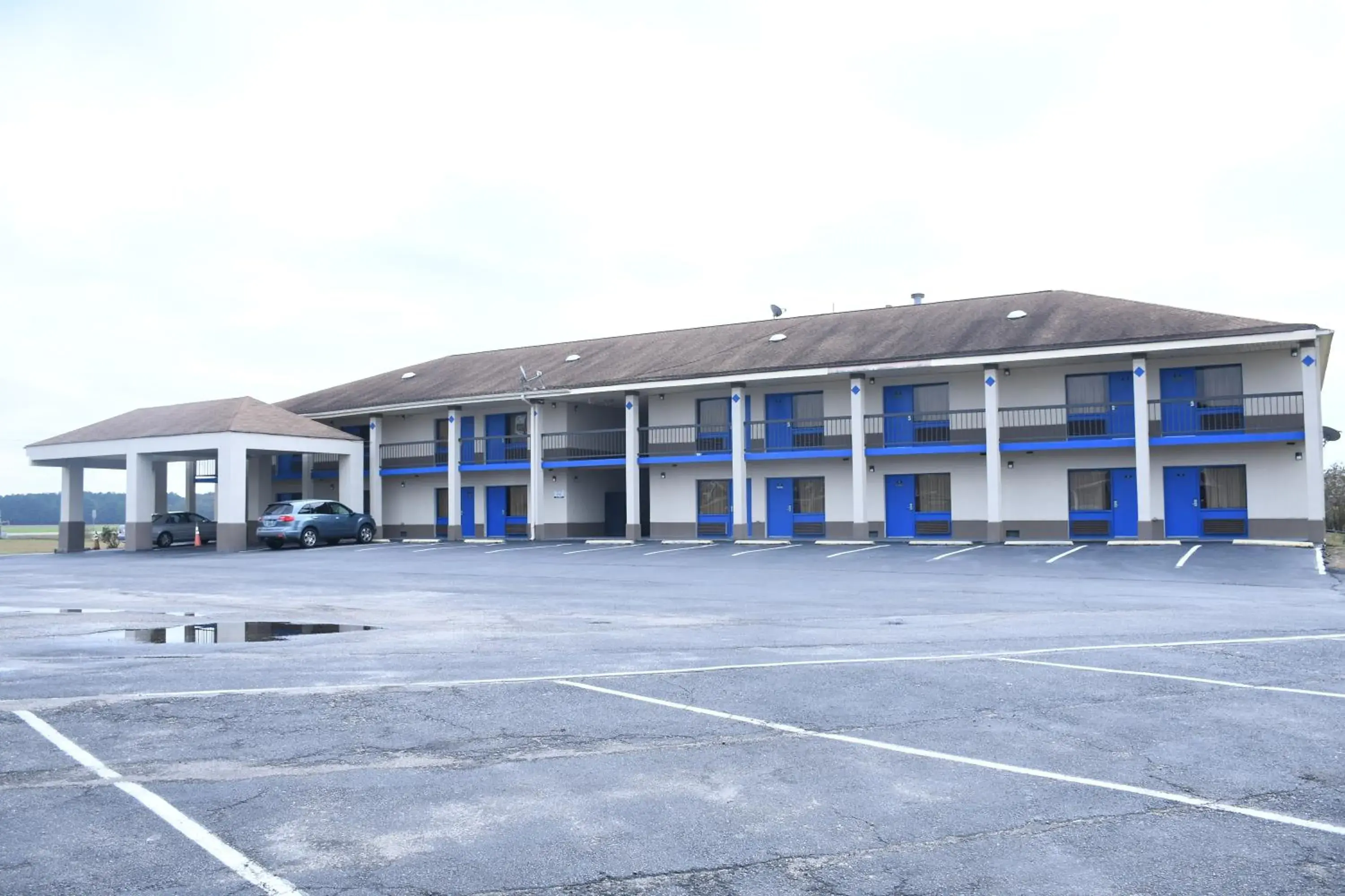 Property building in Americas Best Value Inn - Bishopville Property building in Americas Best Value Inn - Bishopville