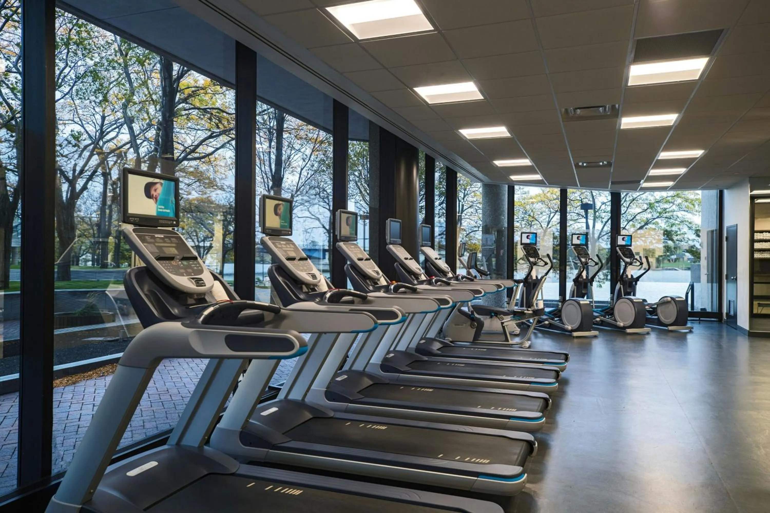 Fitness centre/facilities in Renaissance Toledo Downtown Hotel