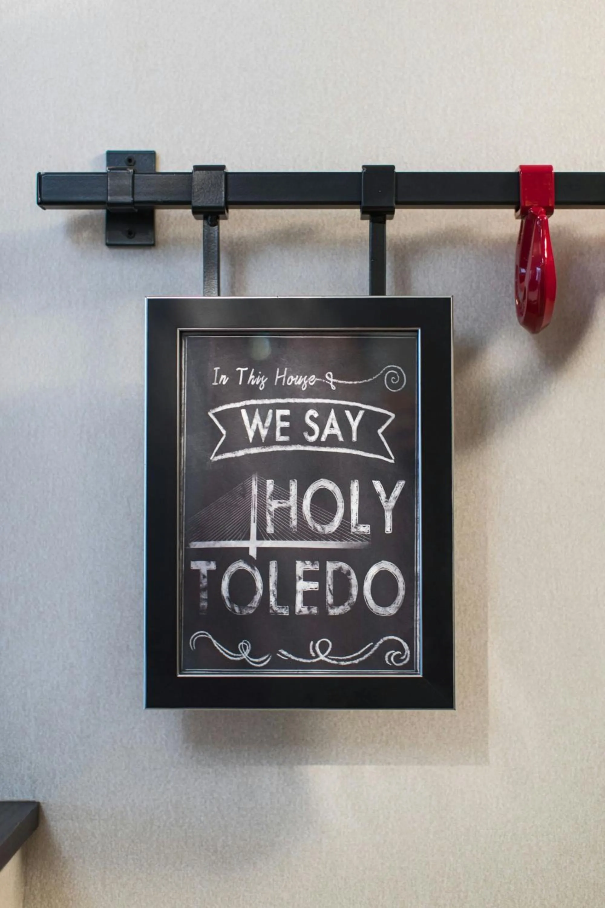 Photo of the whole room in Renaissance Toledo Downtown Hotel