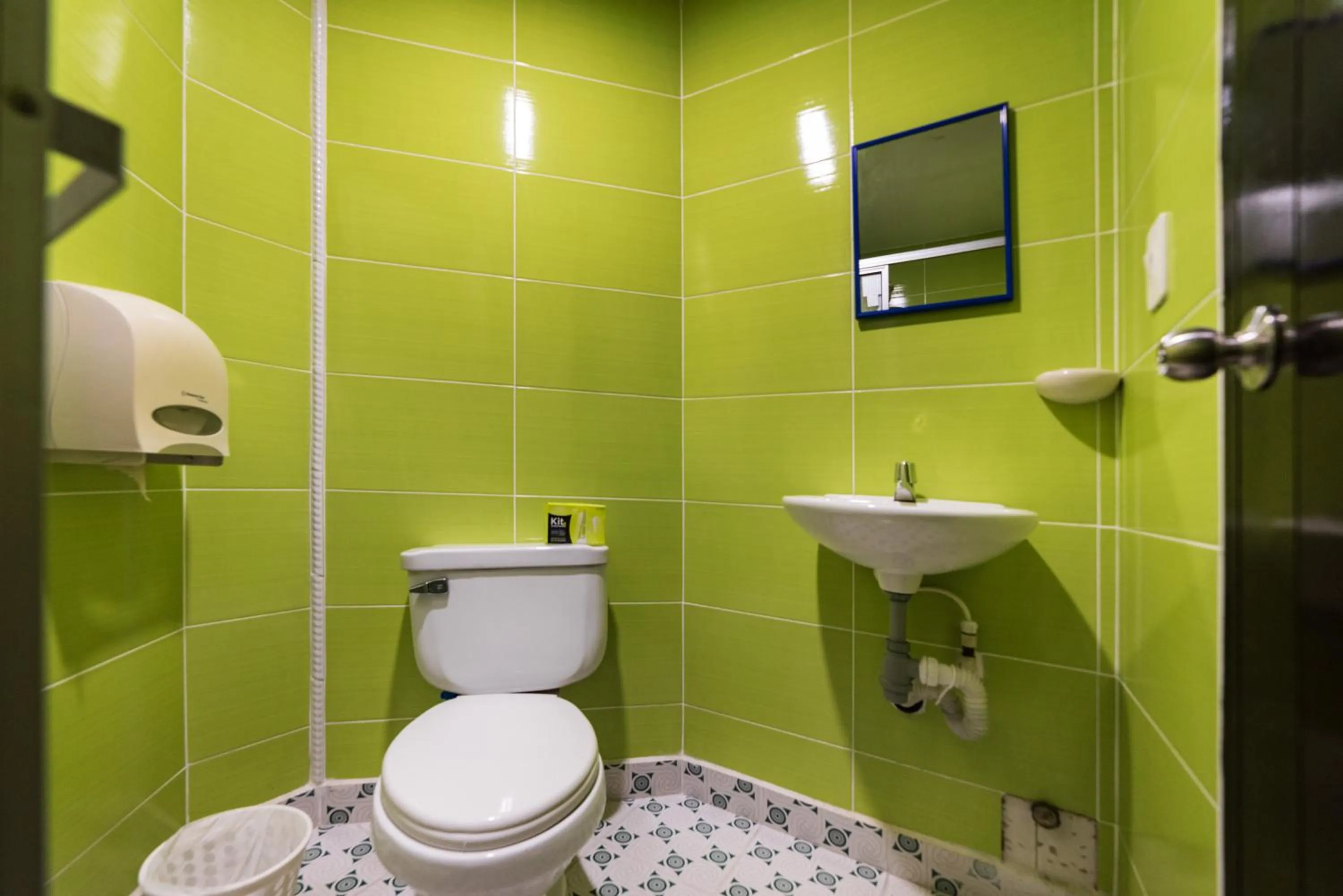 Ayenda 1122 Victoria