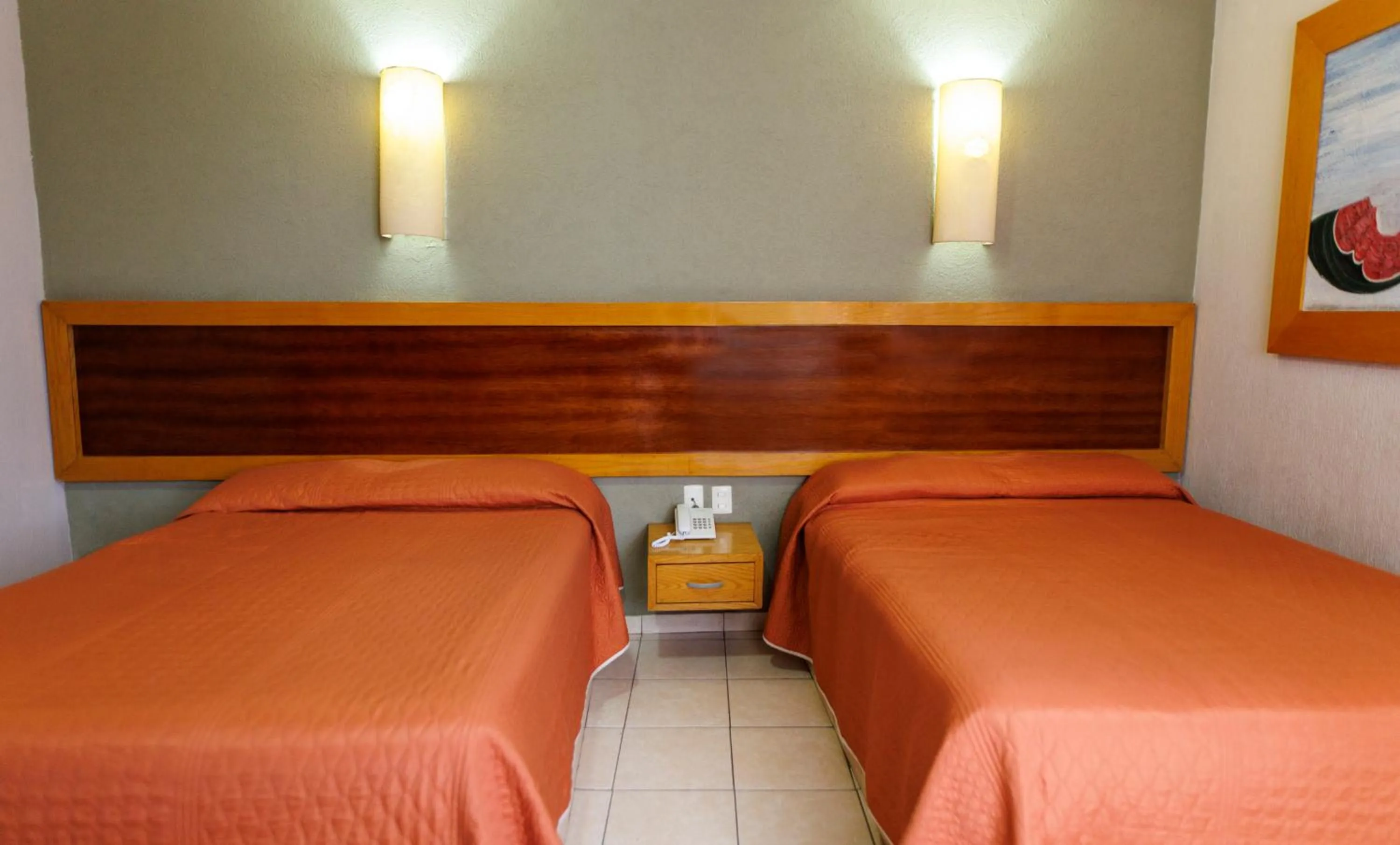 Bed in Hotel Qualitel Centro Histórico