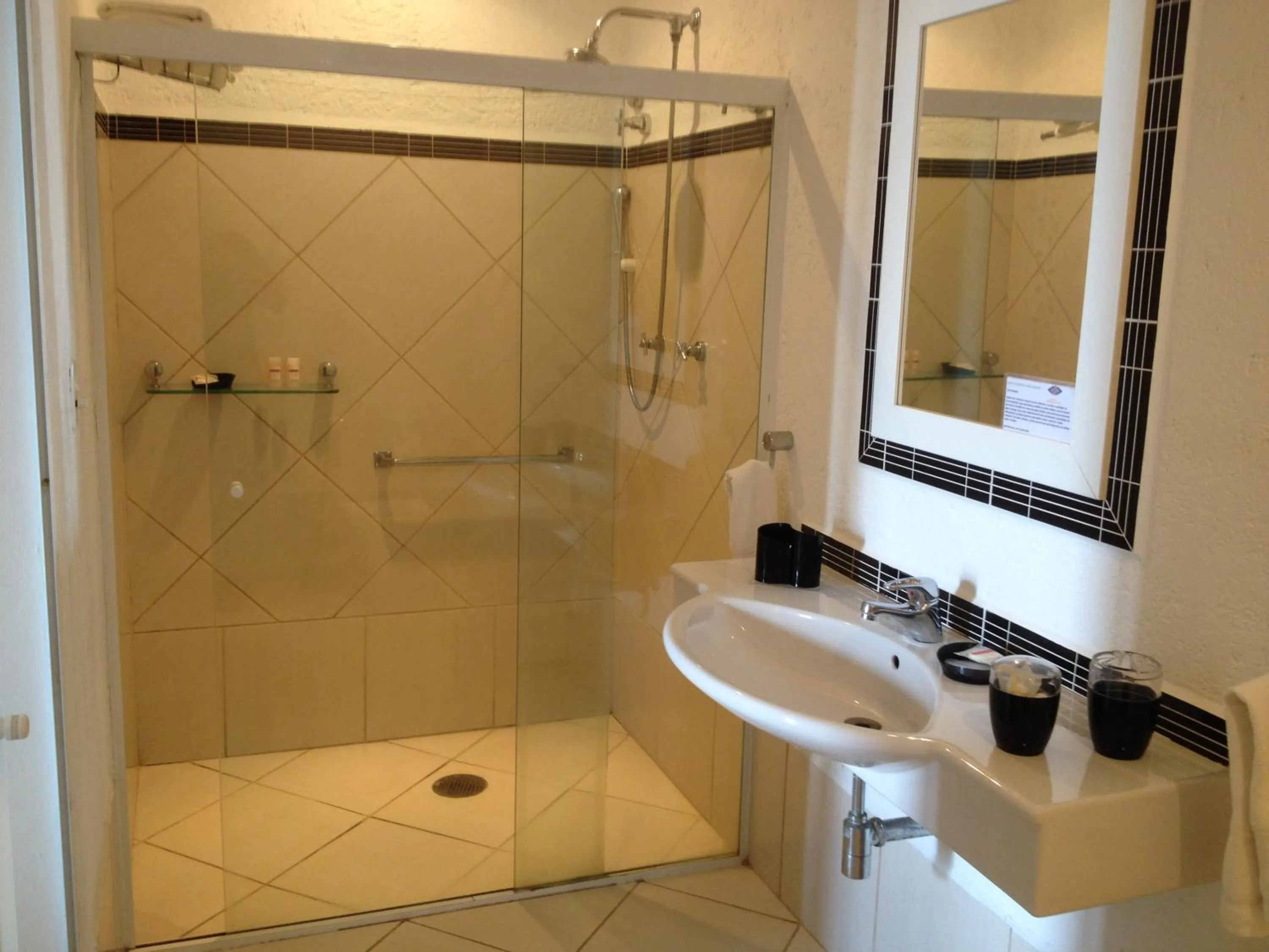 Bathroom in Pousada Singuitta - Ilhabela