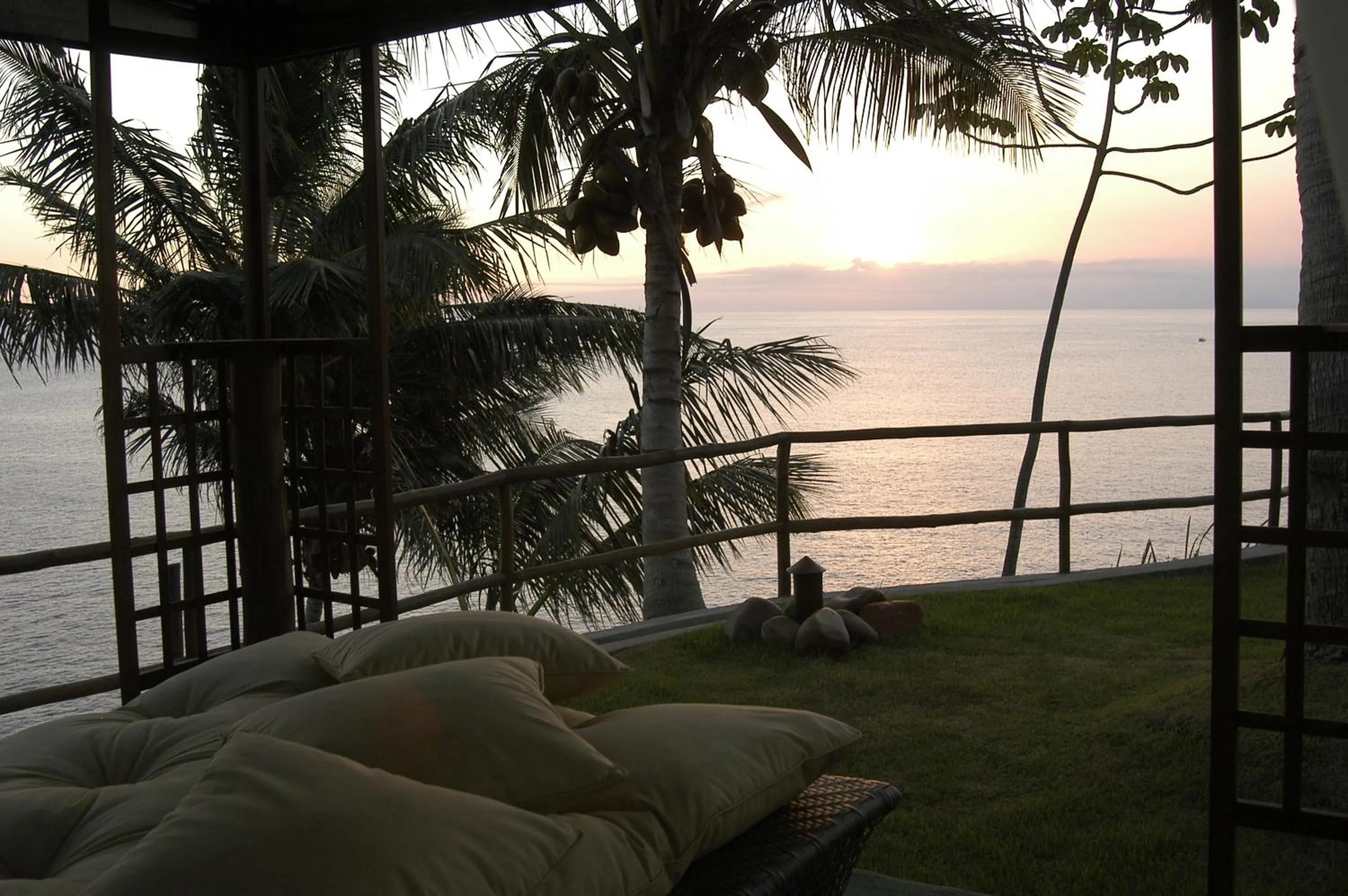 Sunset in Pousada Singuitta - Ilhabela