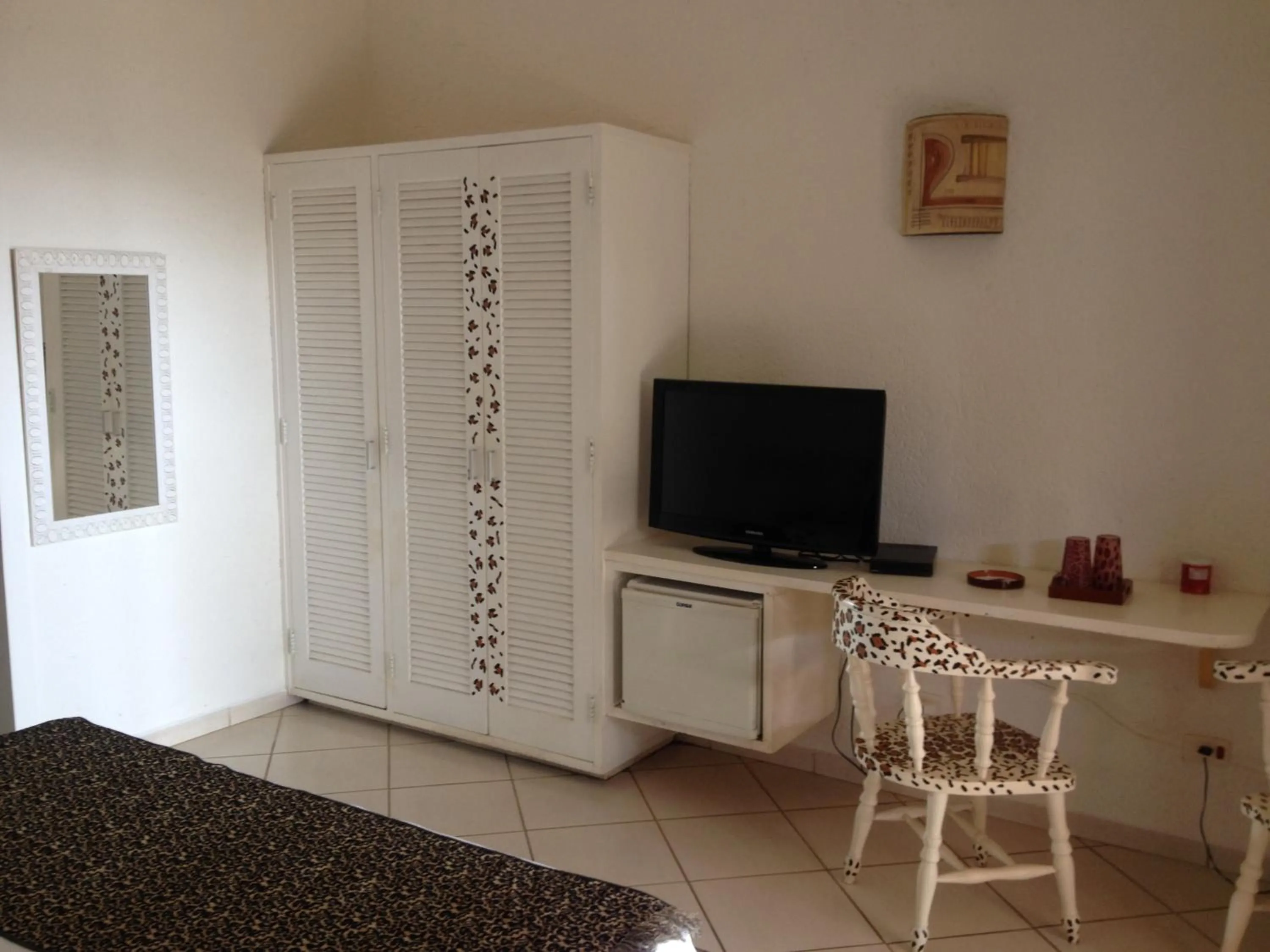 Seating area, Bed in Pousada Singuitta - Ilhabela
