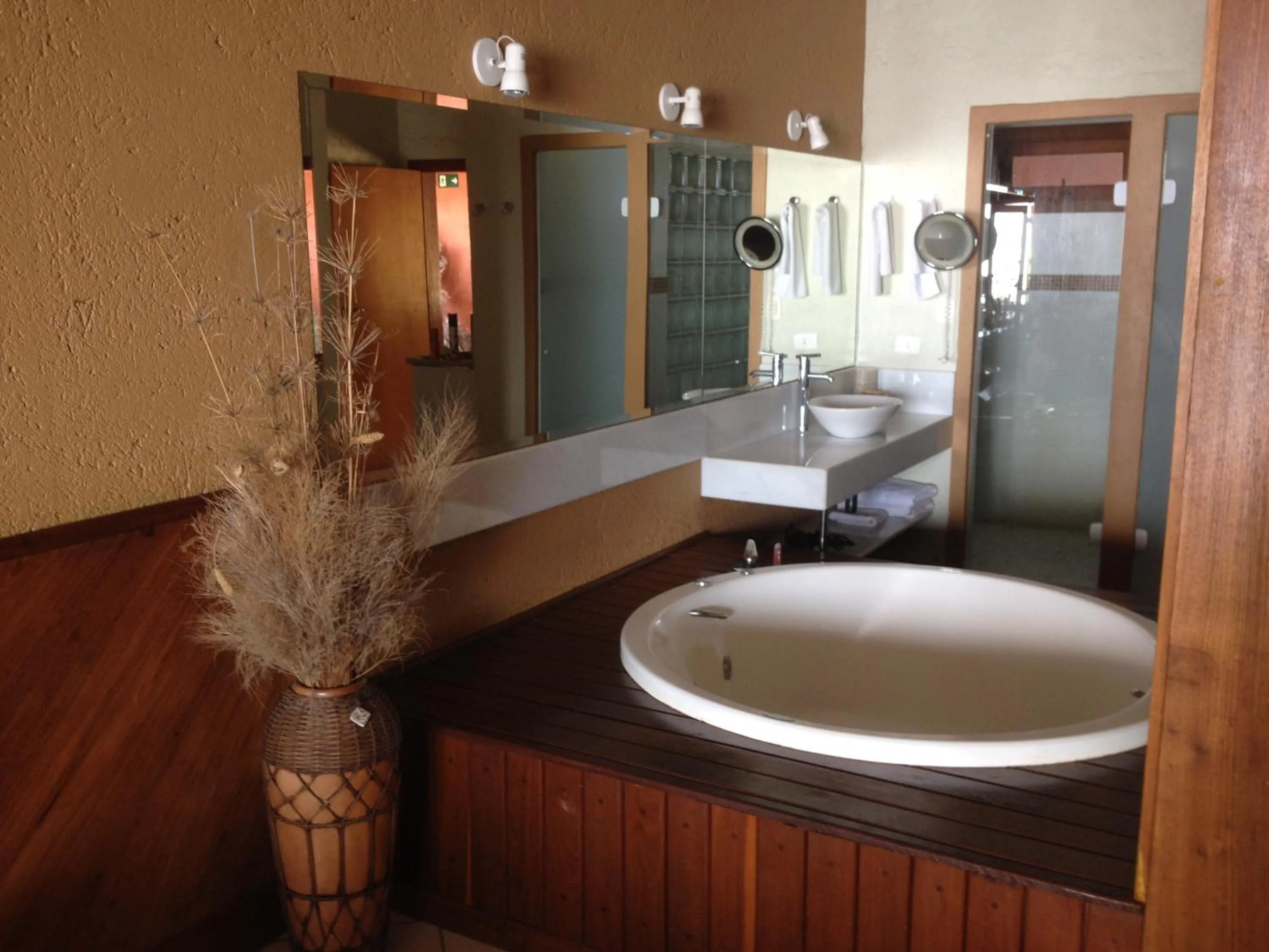 Hot Spring Bath in Pousada Singuitta - Ilhabela