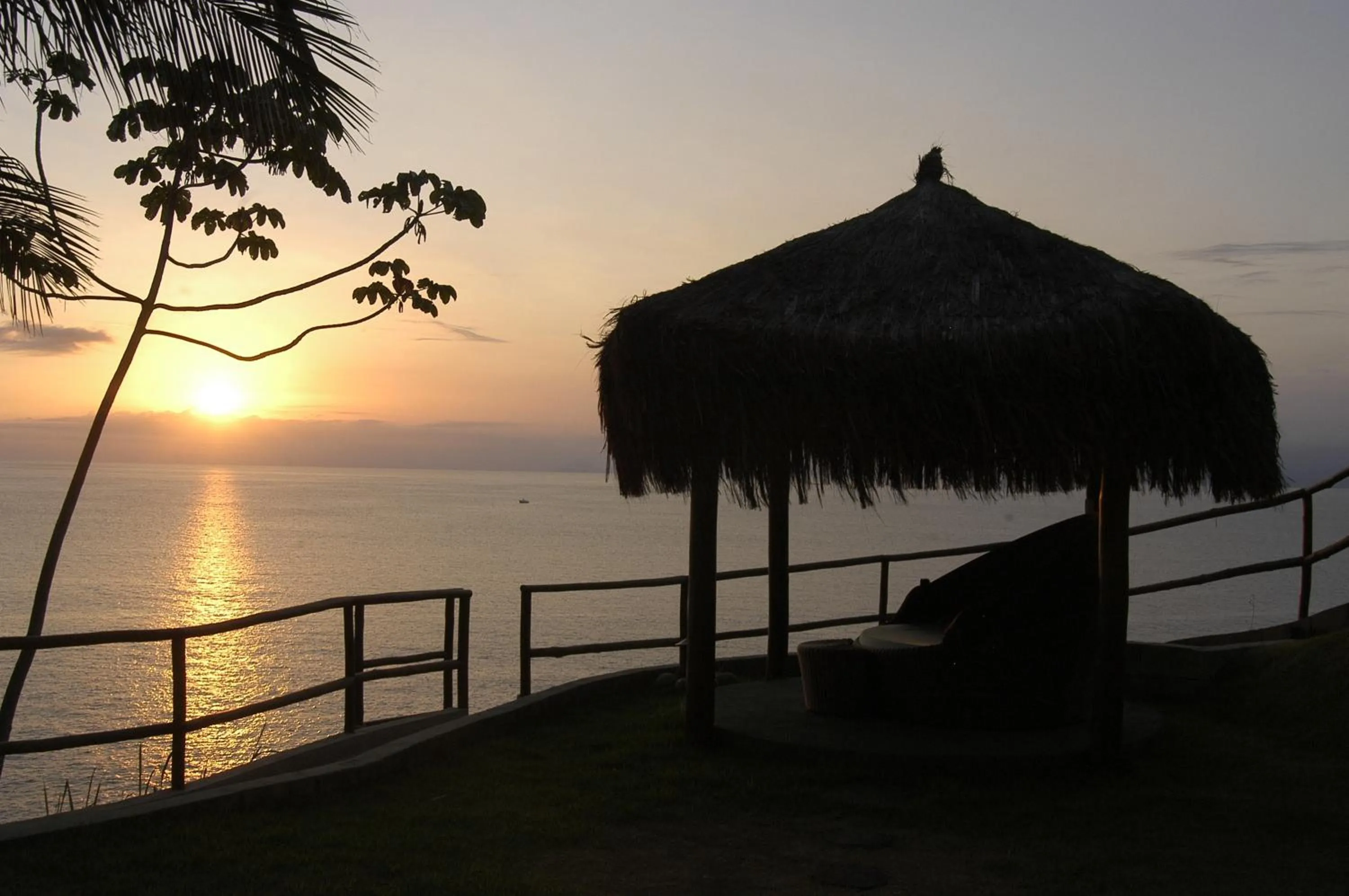 Sunset in Pousada Singuitta - Ilhabela