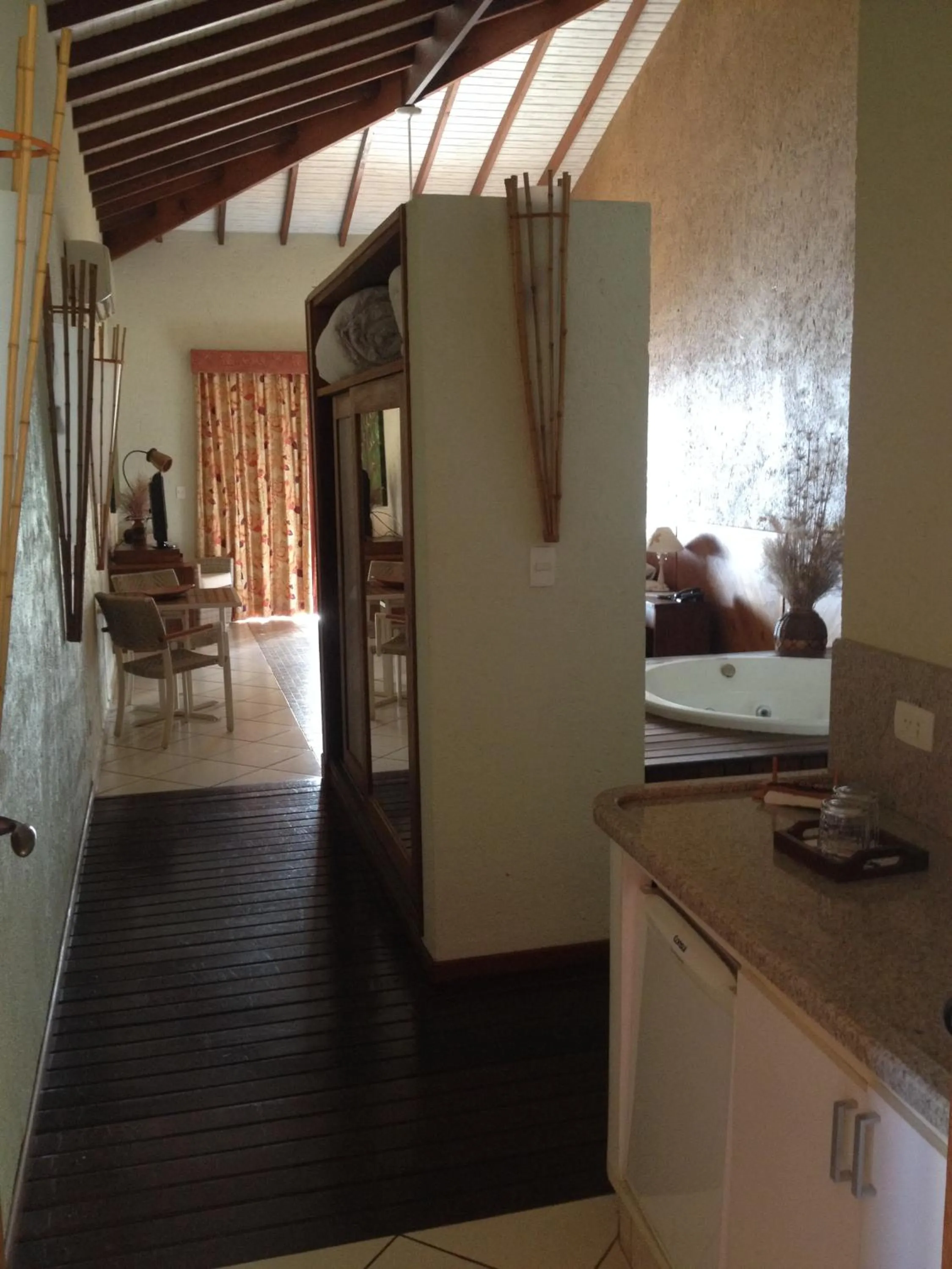 Photo of the whole room in Pousada Singuitta - Ilhabela