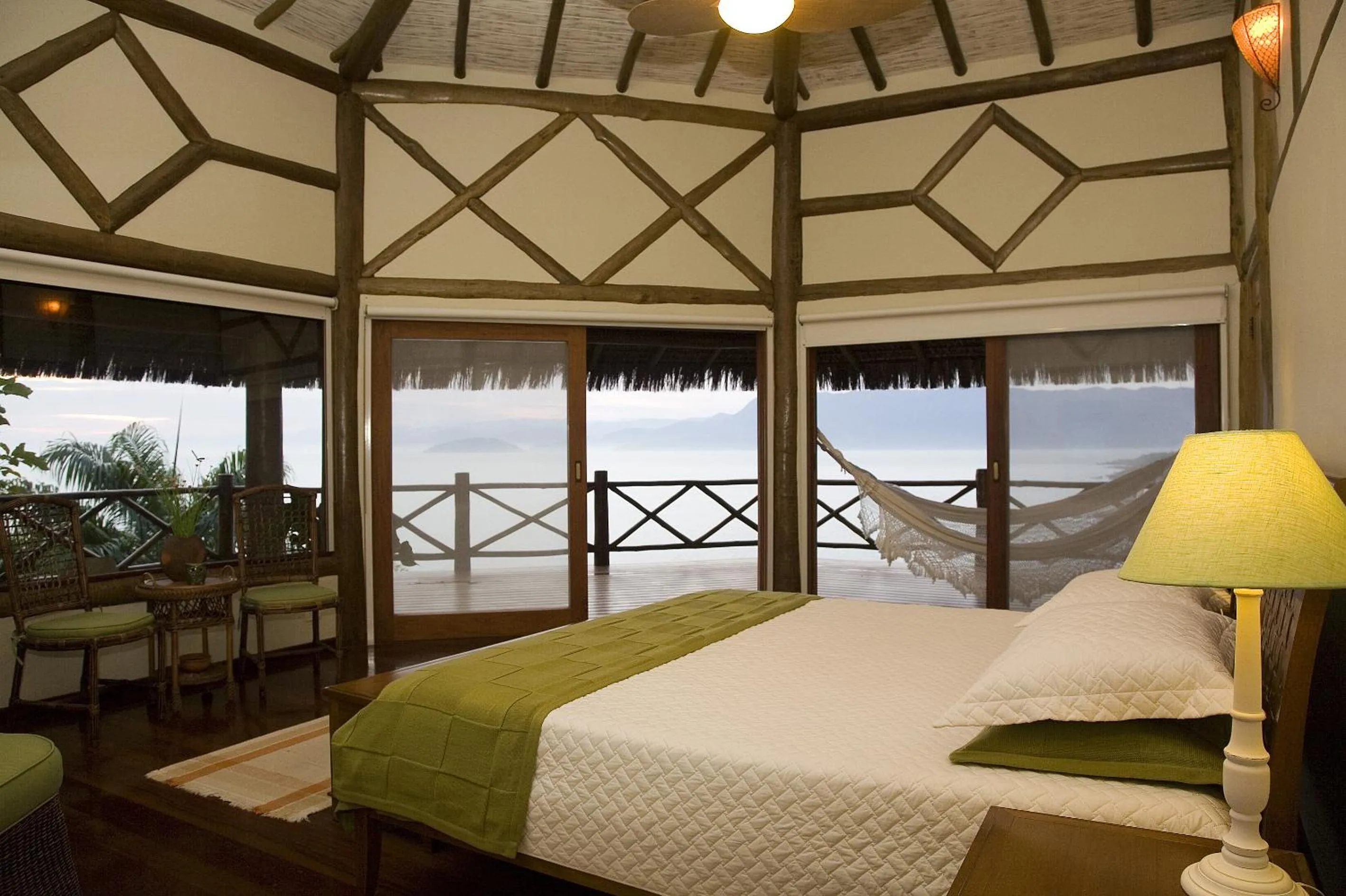 Bed in Pousada Singuitta - Ilhabela